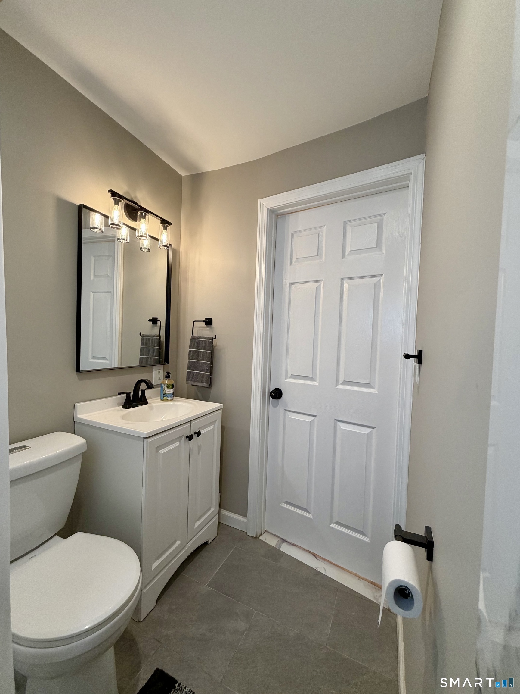 550 Winchester Avenue Unit #2 photo 9