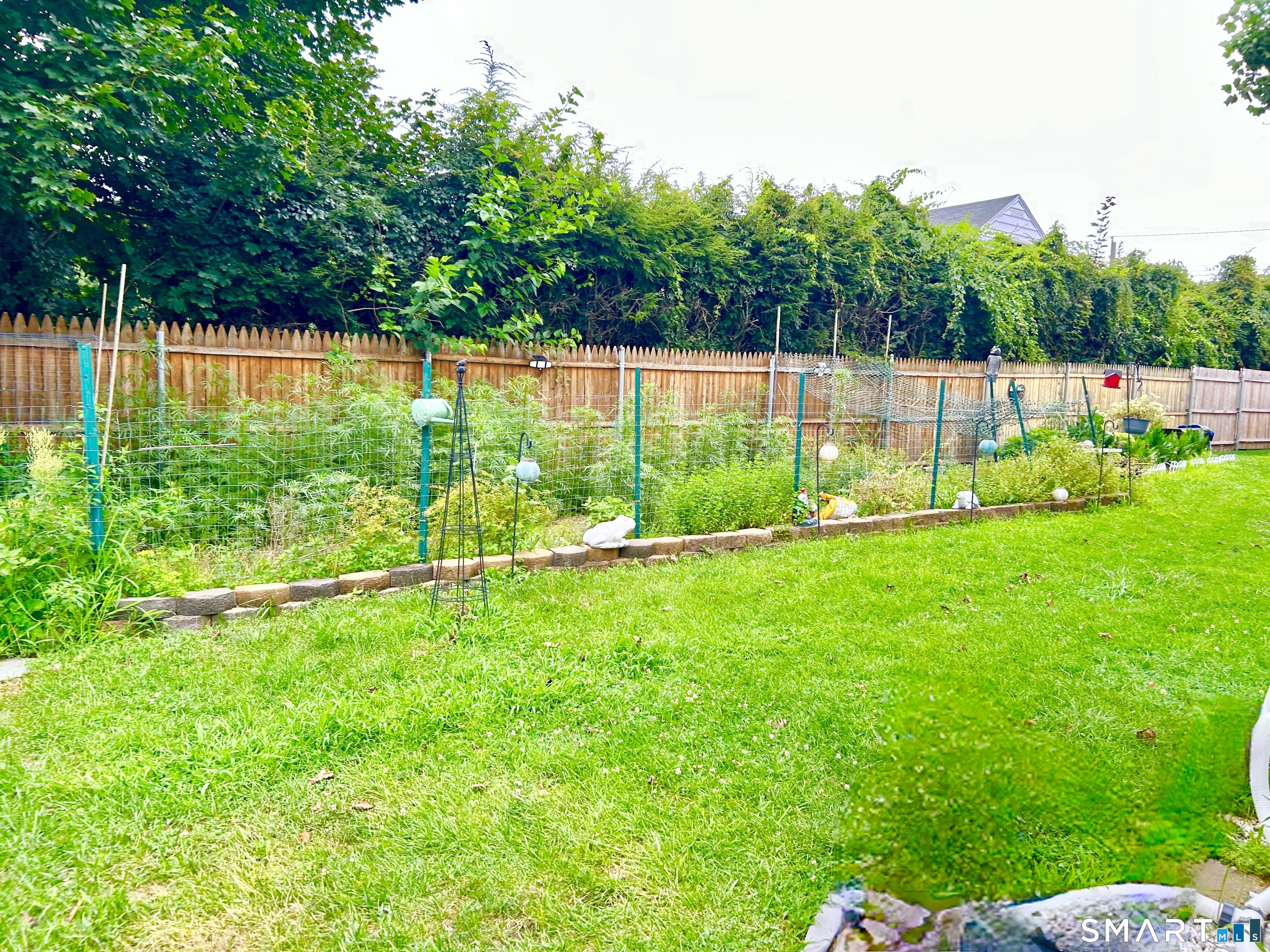 13 Hemlock Drive photo 29