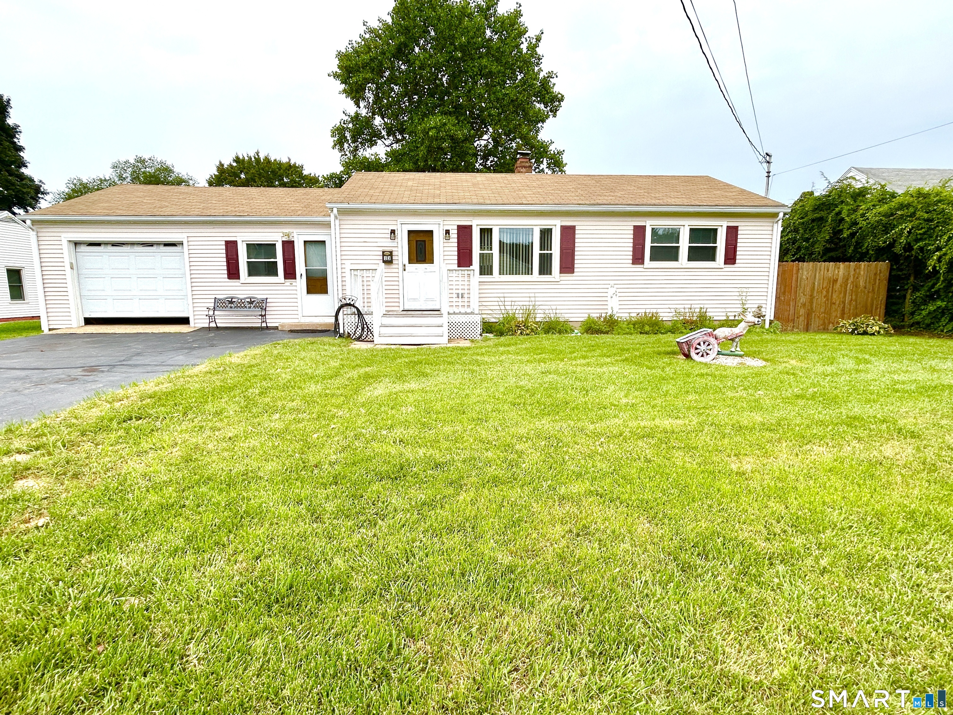 13 Hemlock Drive photo 36