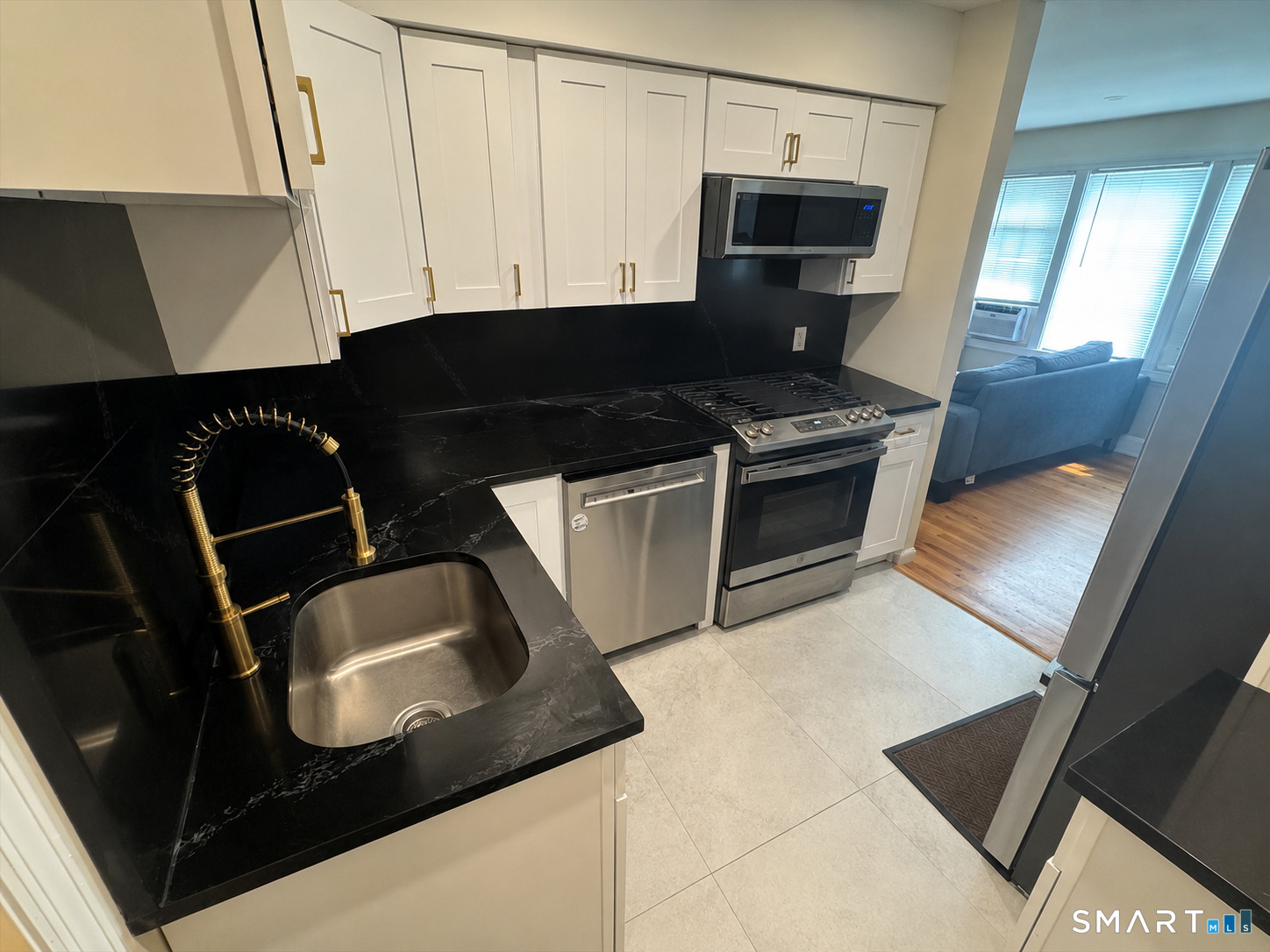 74-76 Lawrence Street  Unit #C photo 2