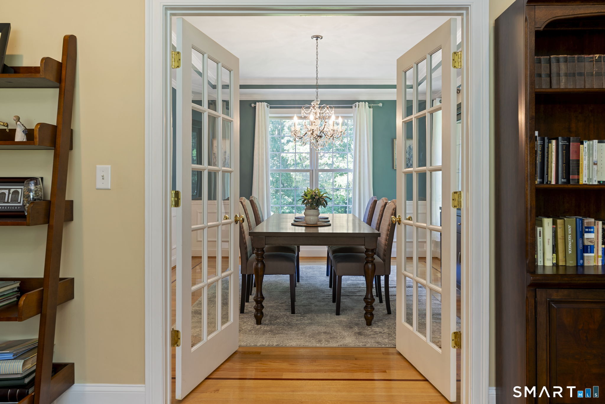 56 Fox Meadow photo 11