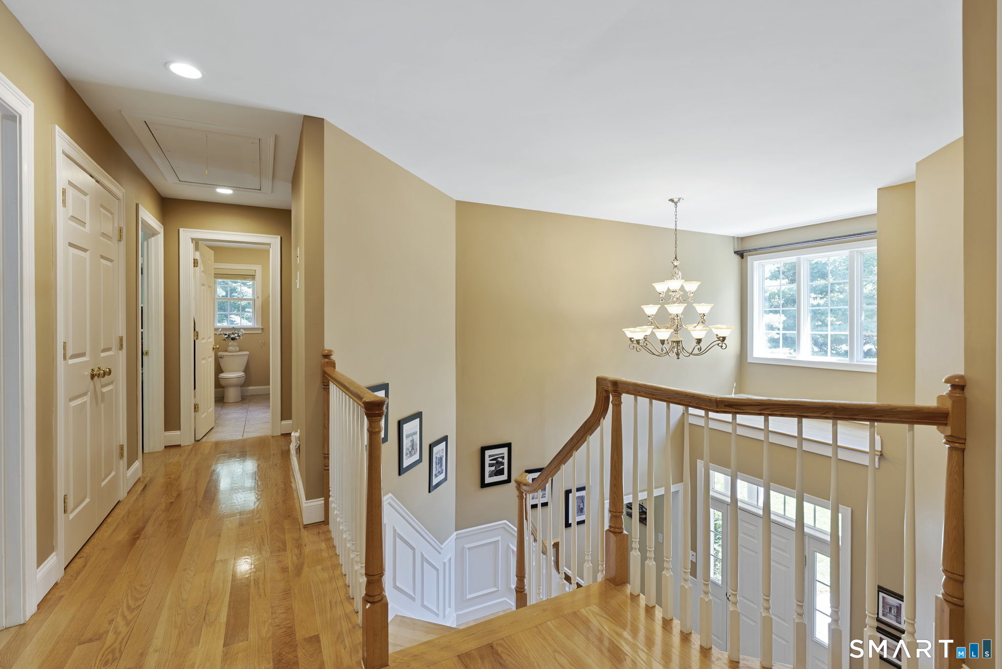 56 Fox Meadow photo 17