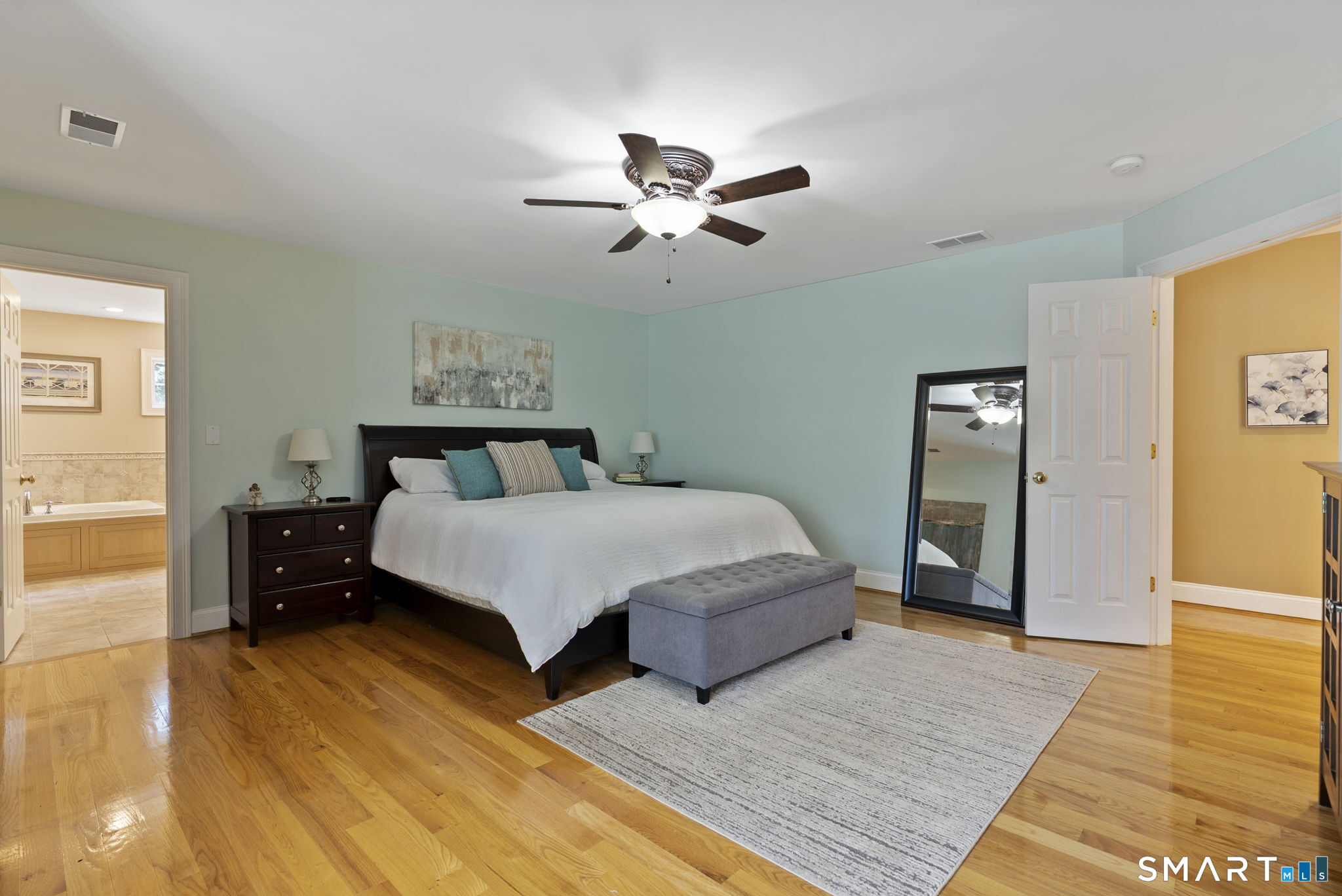56 Fox Meadow photo 20