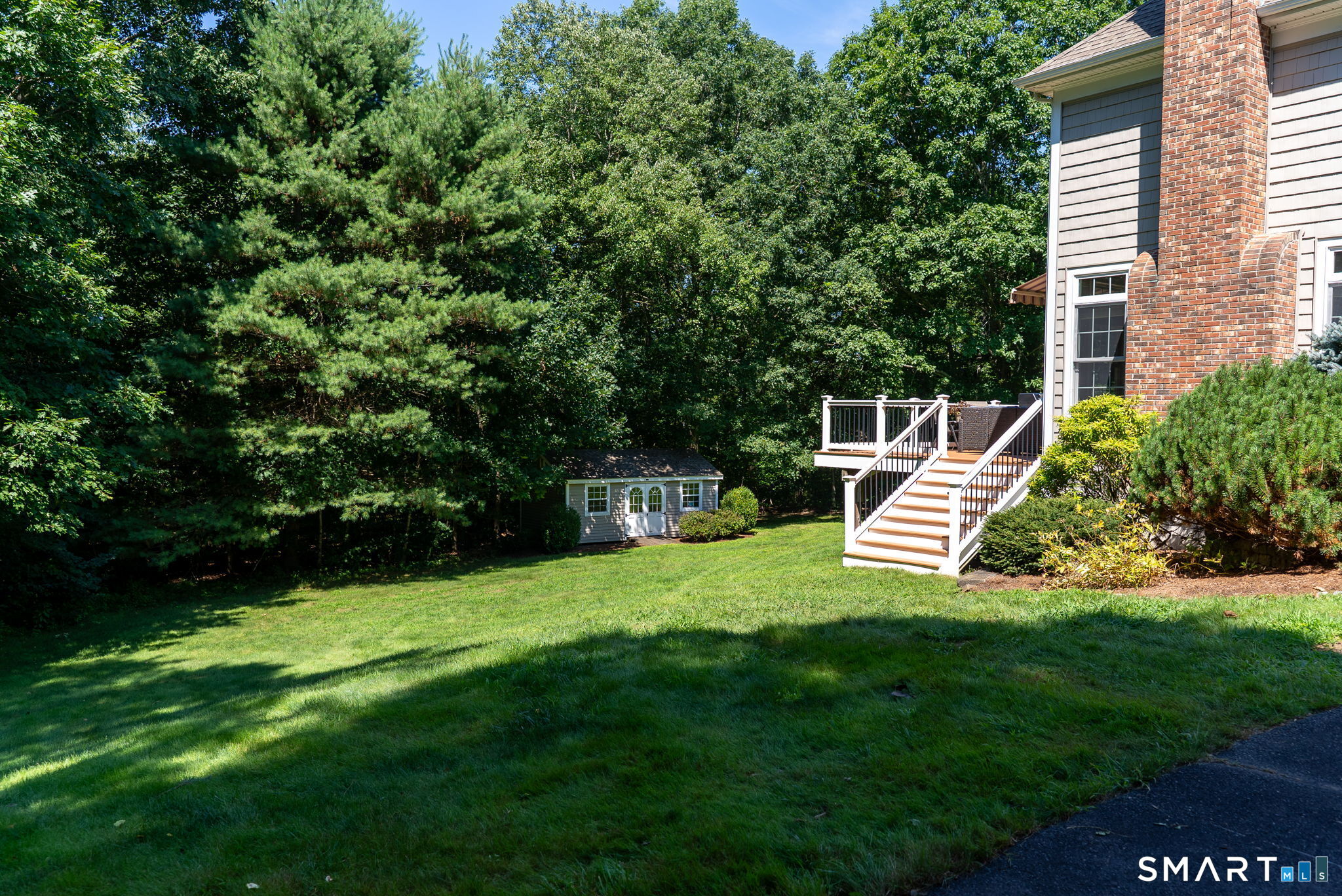 56 Fox Meadow photo 33