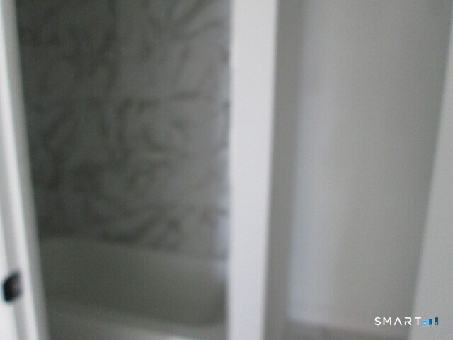 16 Winthrop Street photo 3