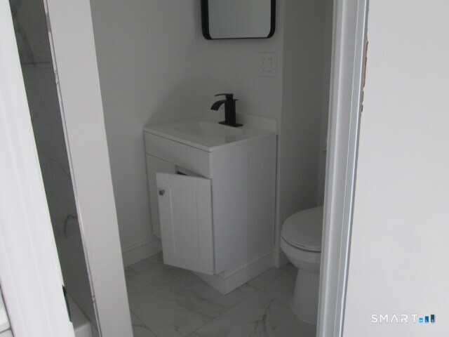 16 Winthrop Street photo 8