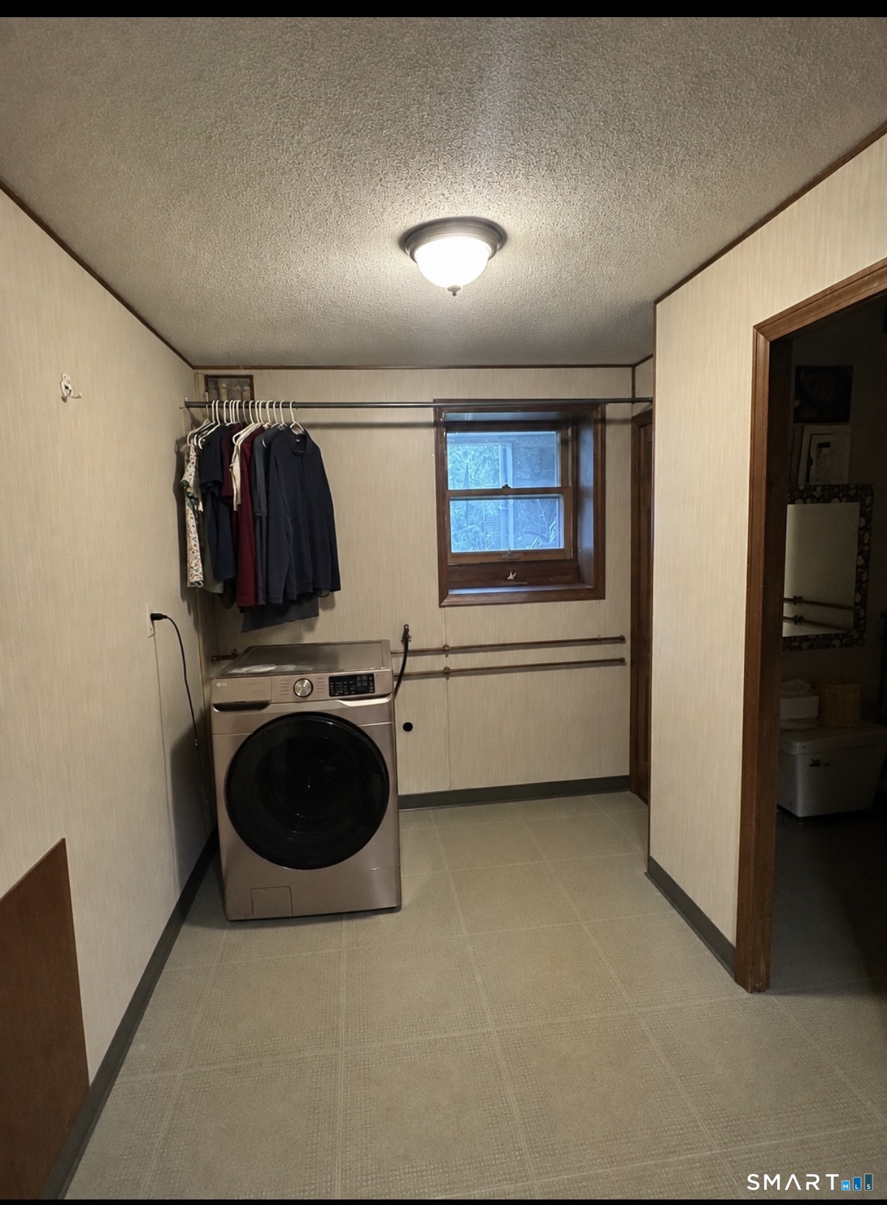 85 Mason Avenue photo 12