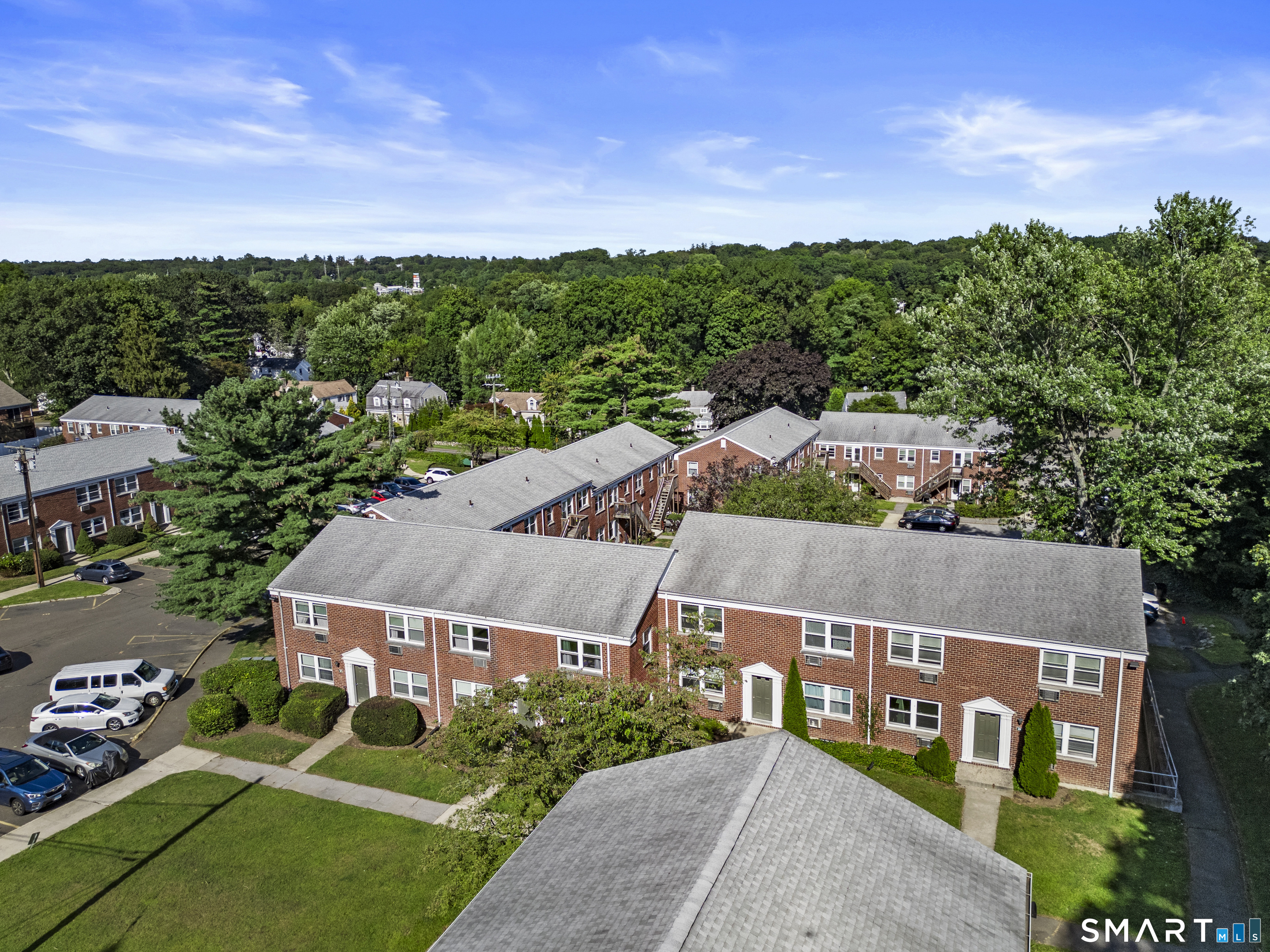8 Hamilton Court Unit #D photo 20