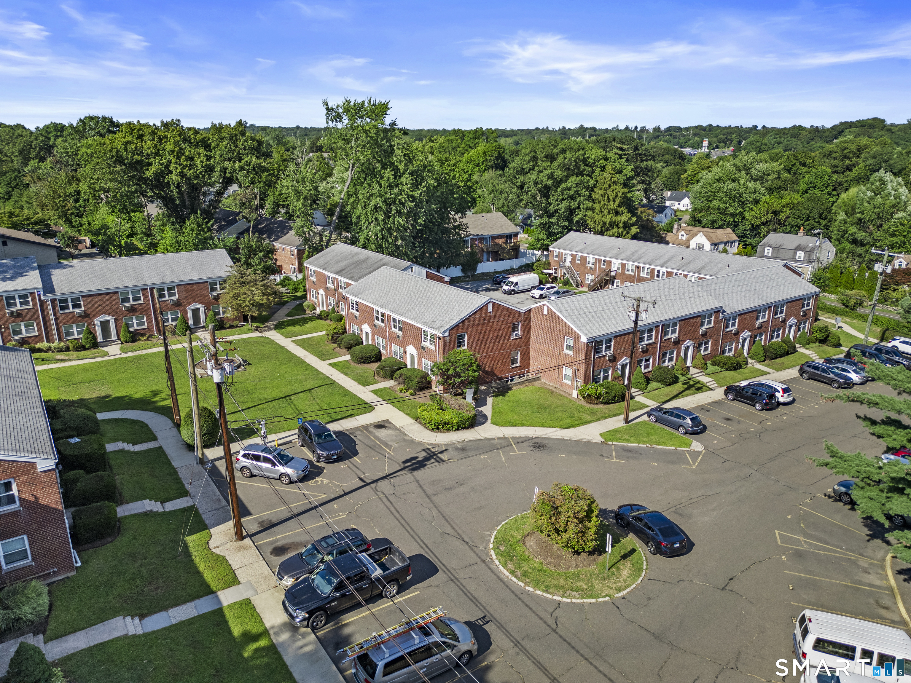 8 Hamilton Court Unit #D photo 21