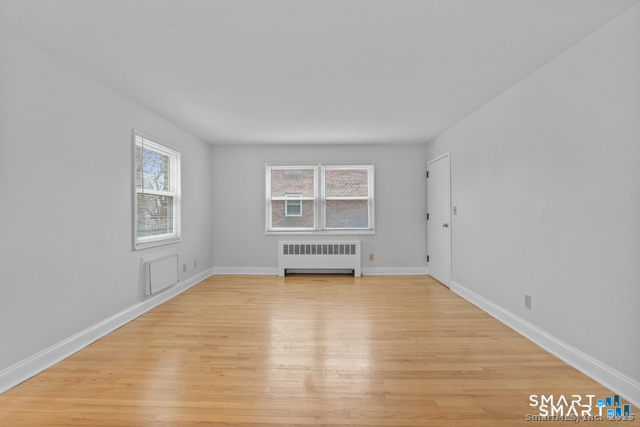 8 Hamilton Court Unit #D photo 2