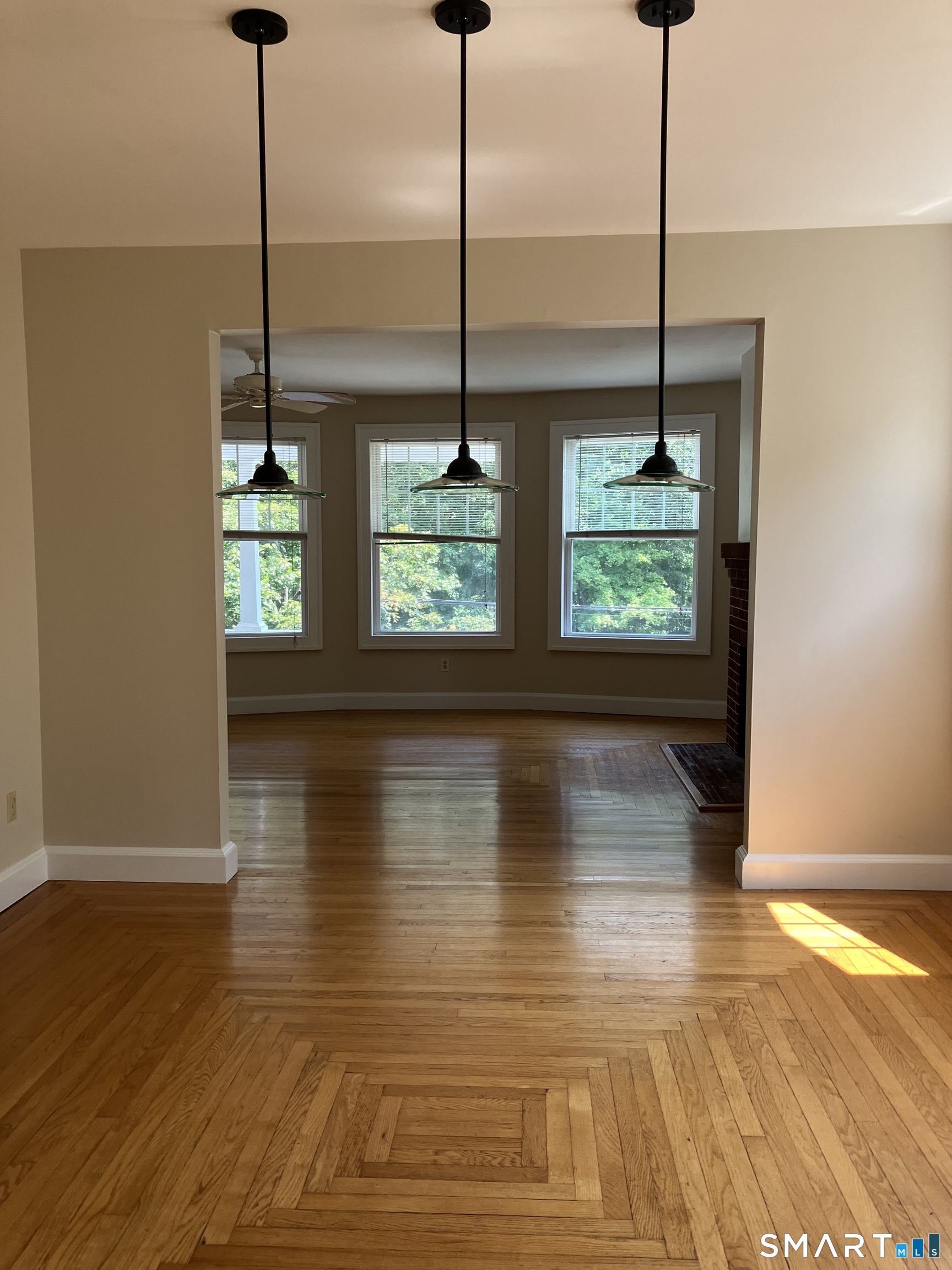 356-358 Yale Avenue  Unit #1 photo 8