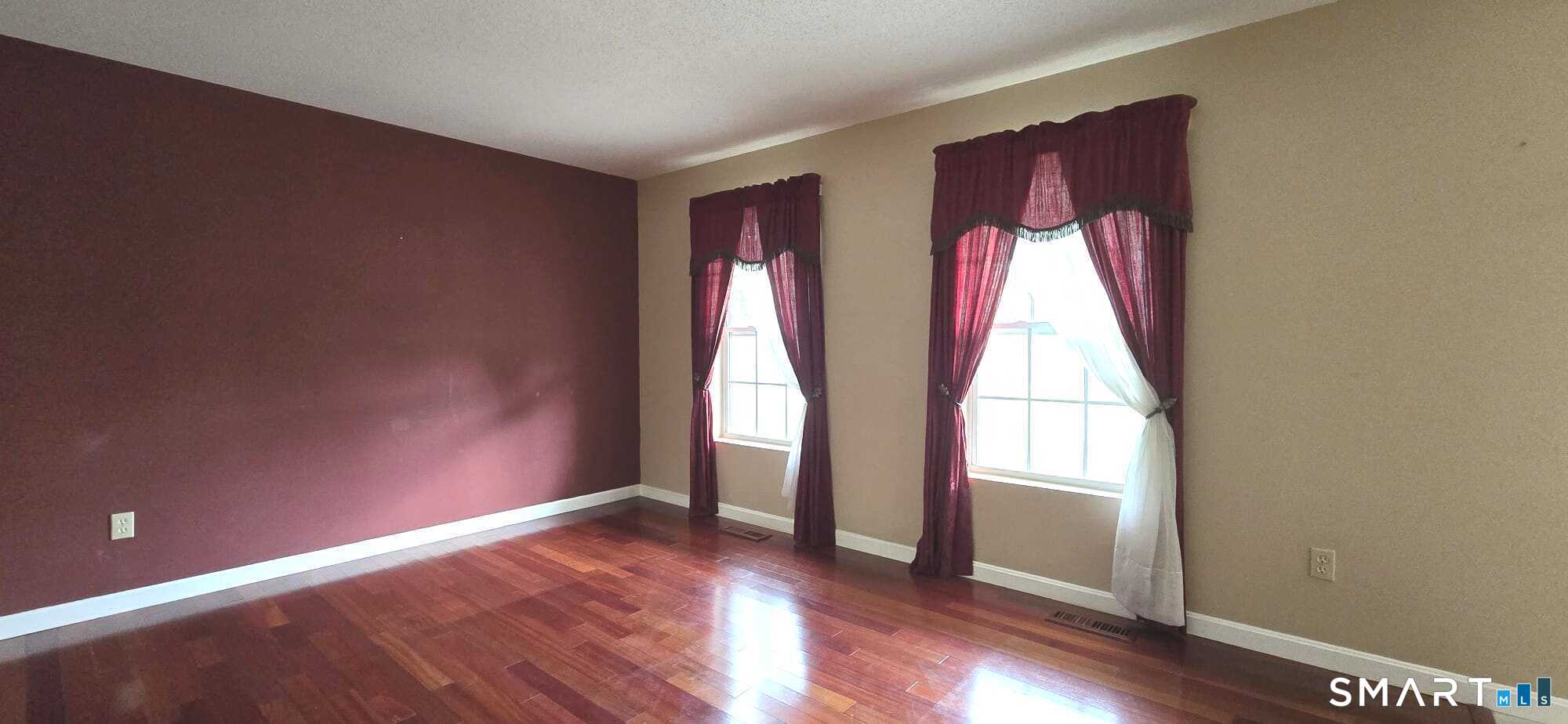 15 Sparrow Court photo 13