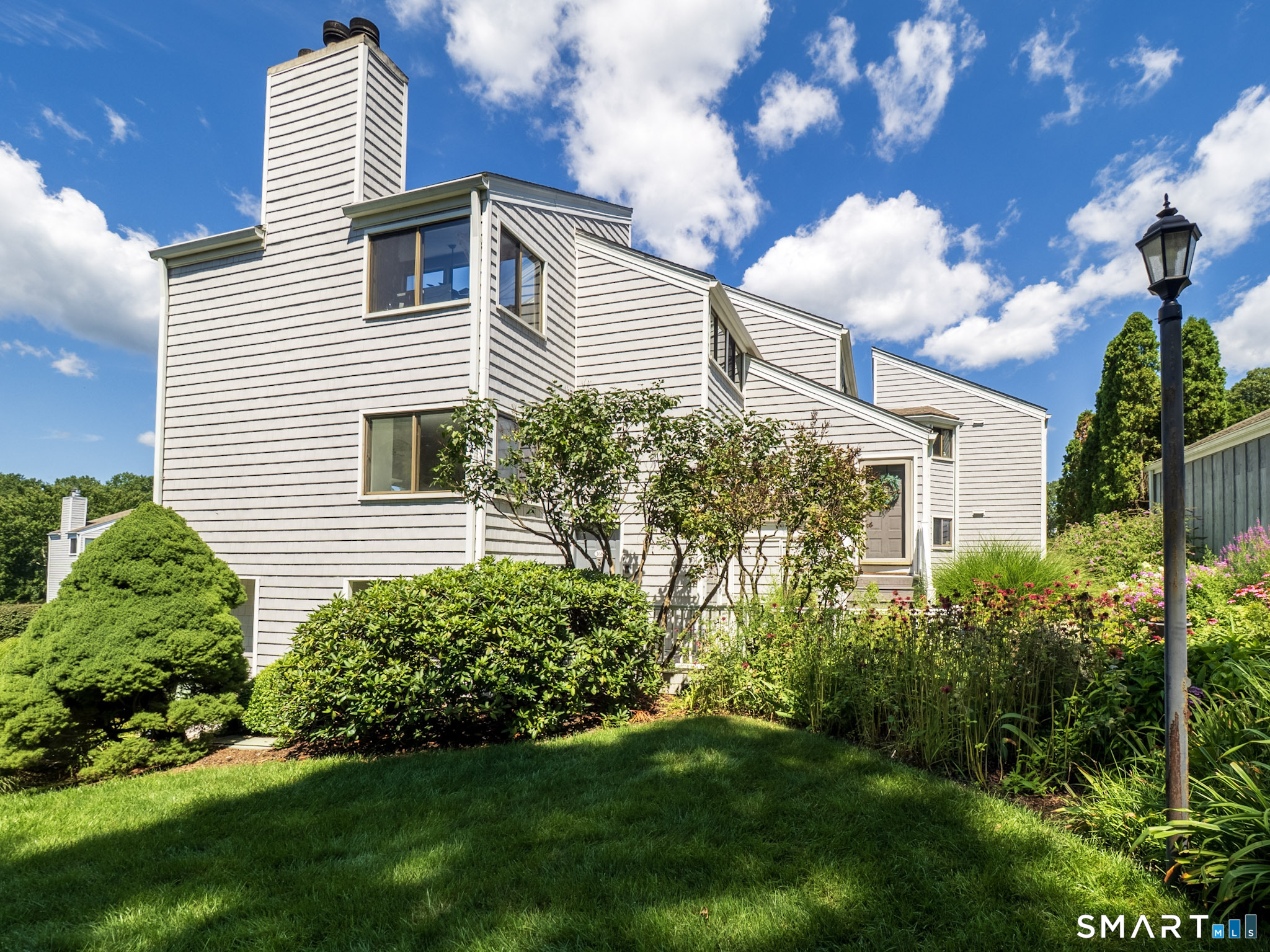 168 Rowayton Woods Drive Unit #168