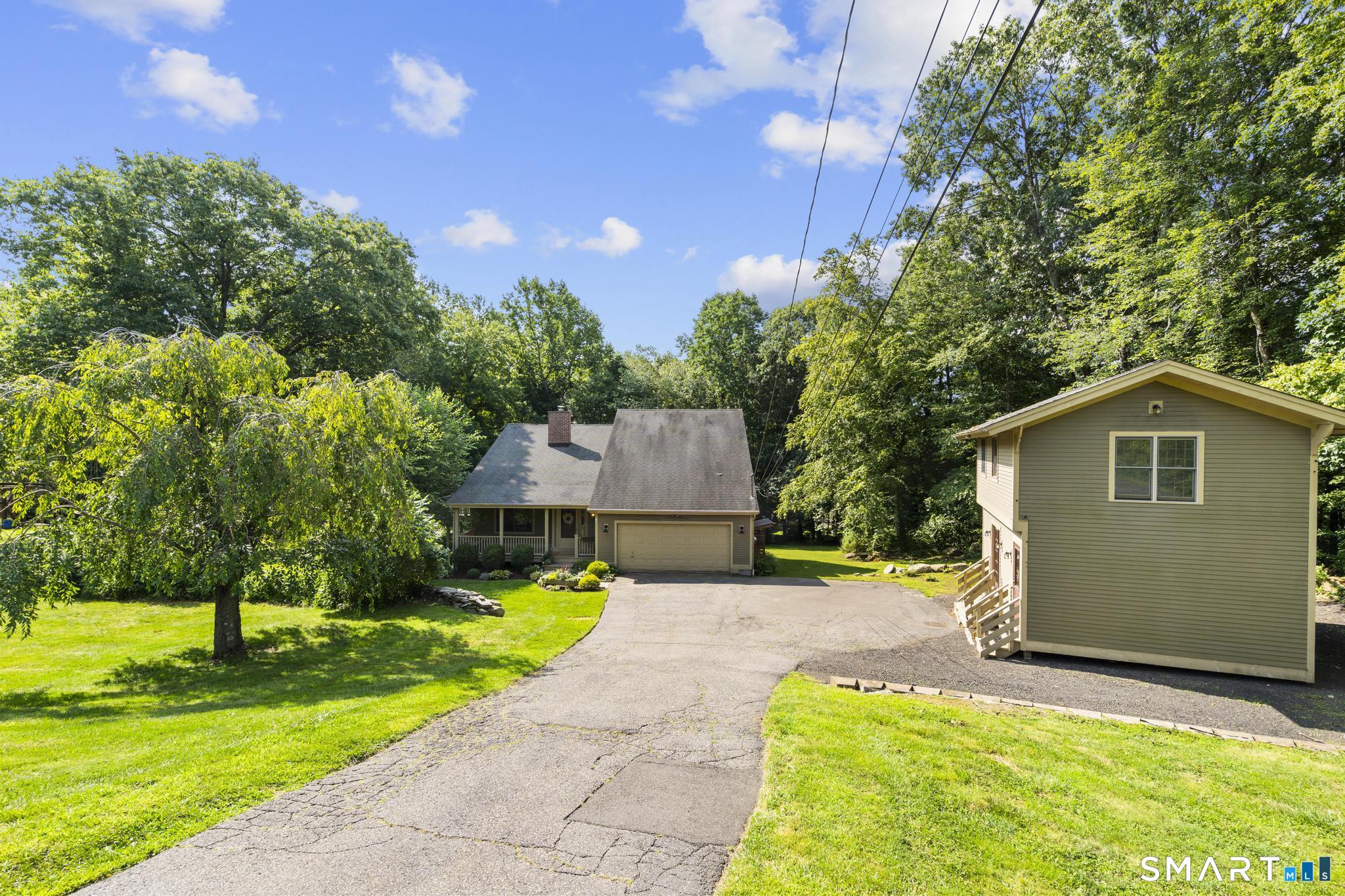10 Anna Drive photo 29