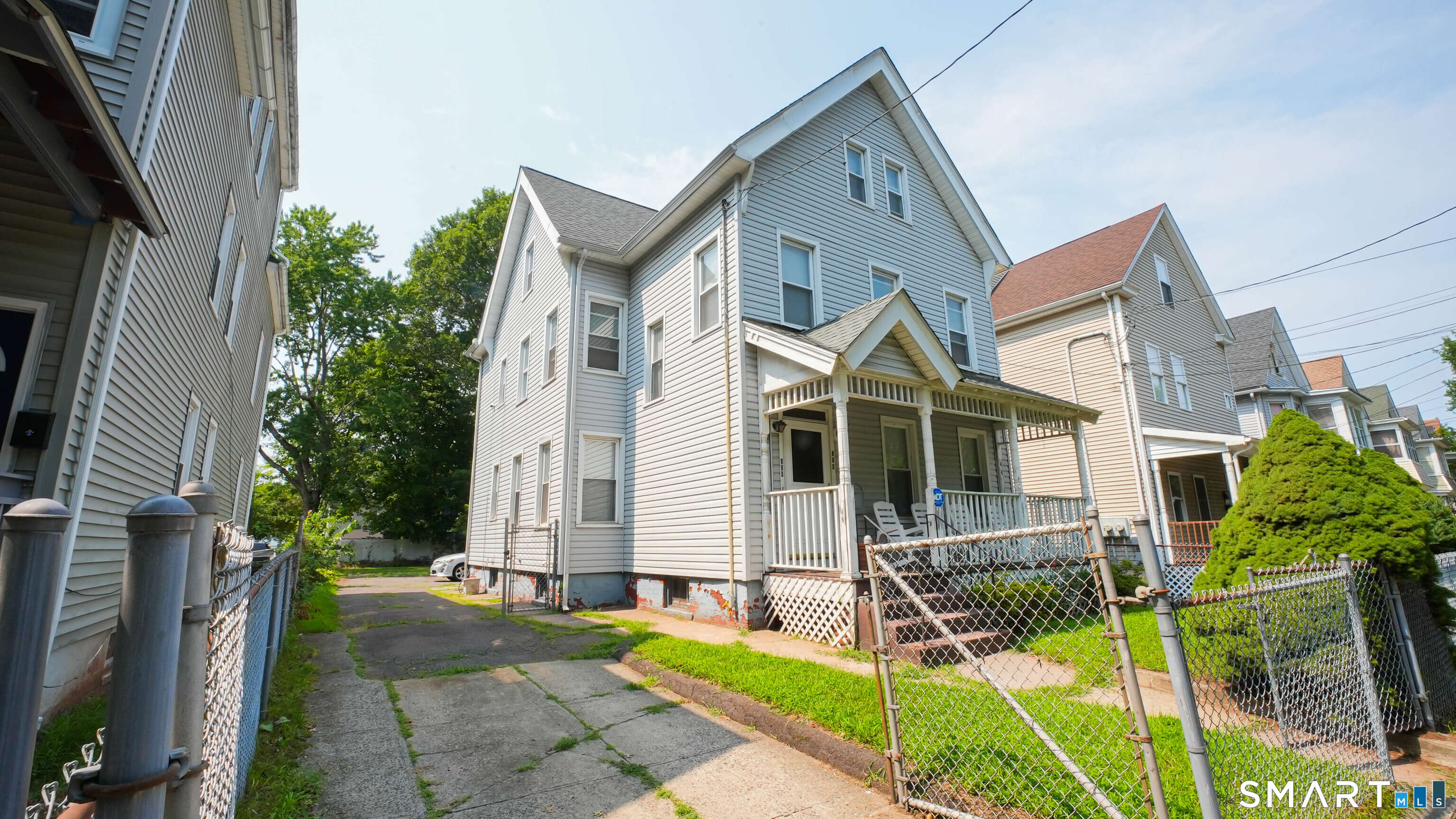 398 Shelton Avenue