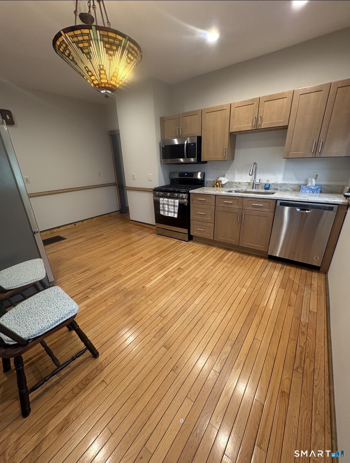 74 Cottage Avenue photo 4