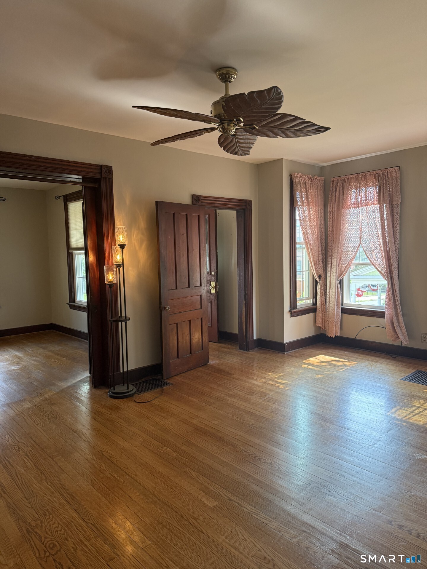 74 Cottage Avenue photo 3