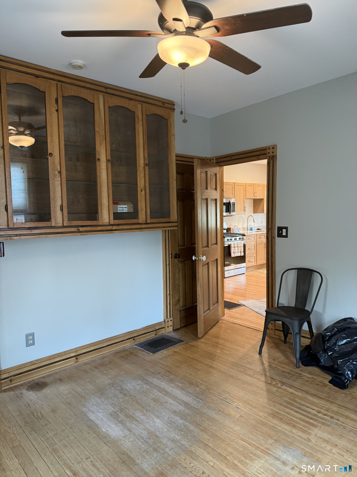 74 Cottage Avenue photo 9