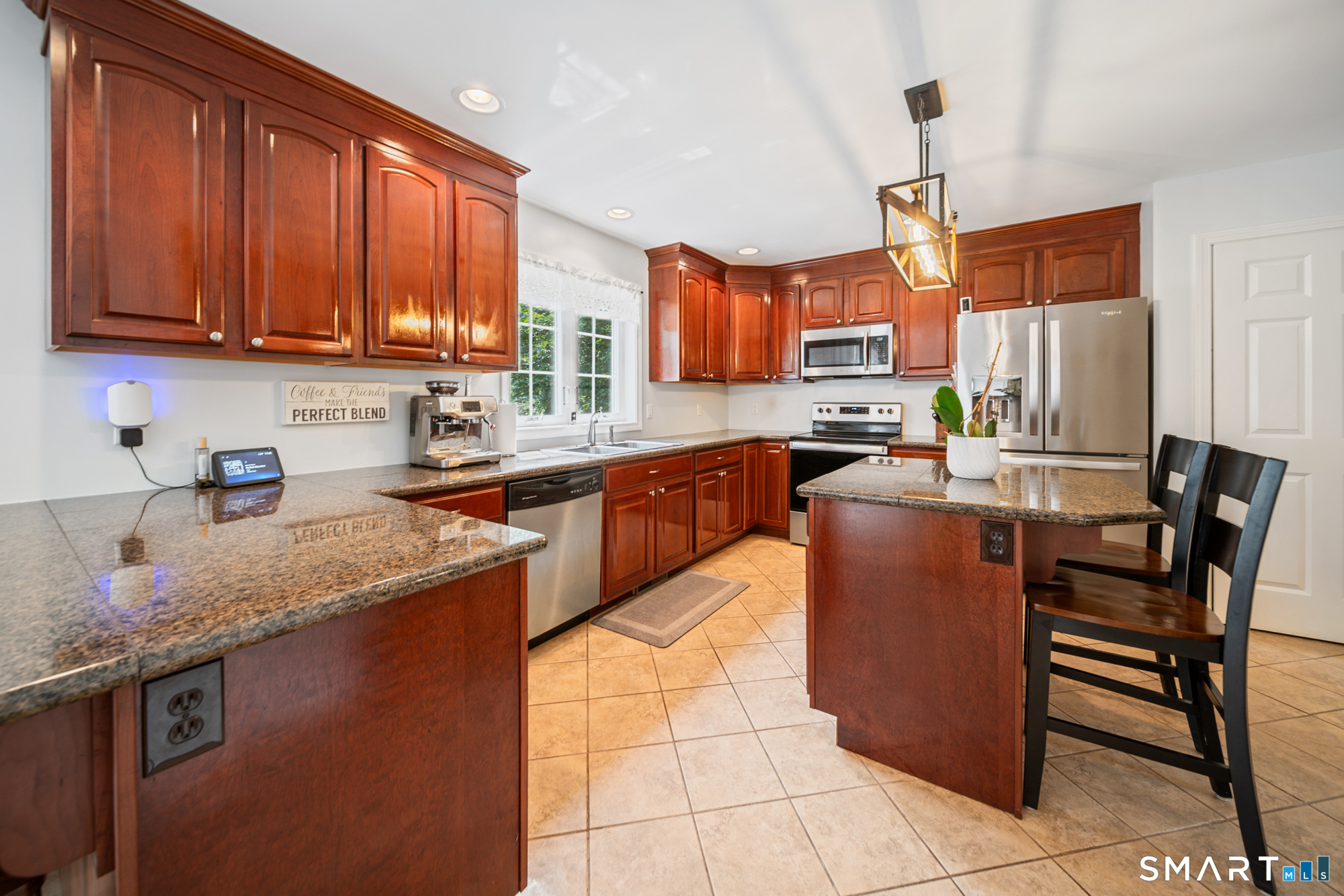 36 Belmont Avenue photo 11