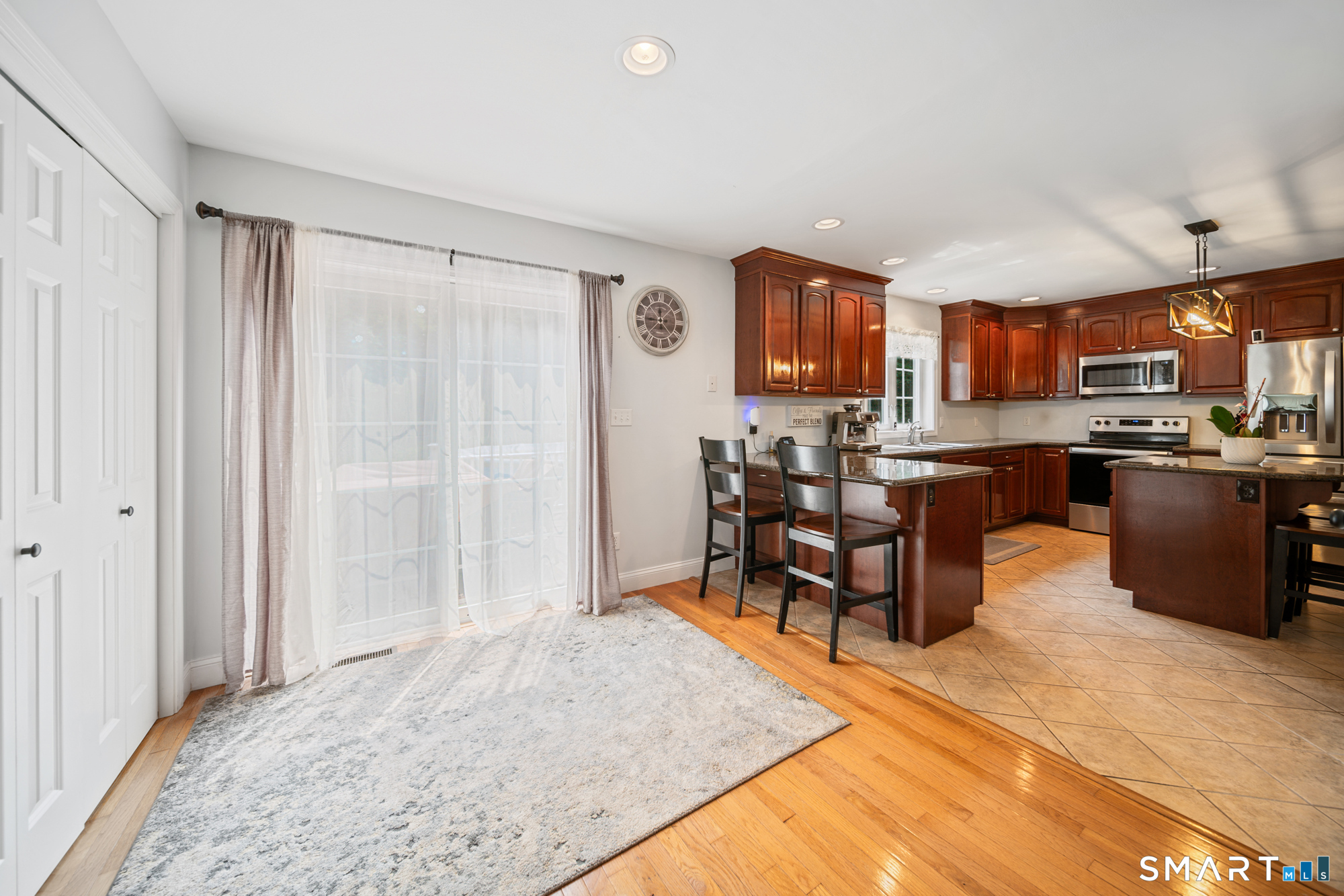 36 Belmont Avenue photo 16