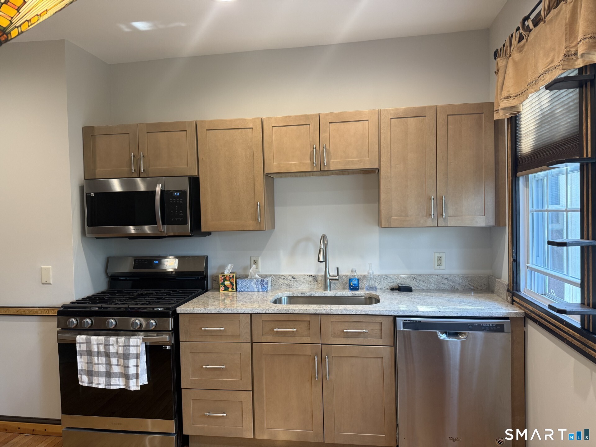 74 Cottage Avenue photo 5