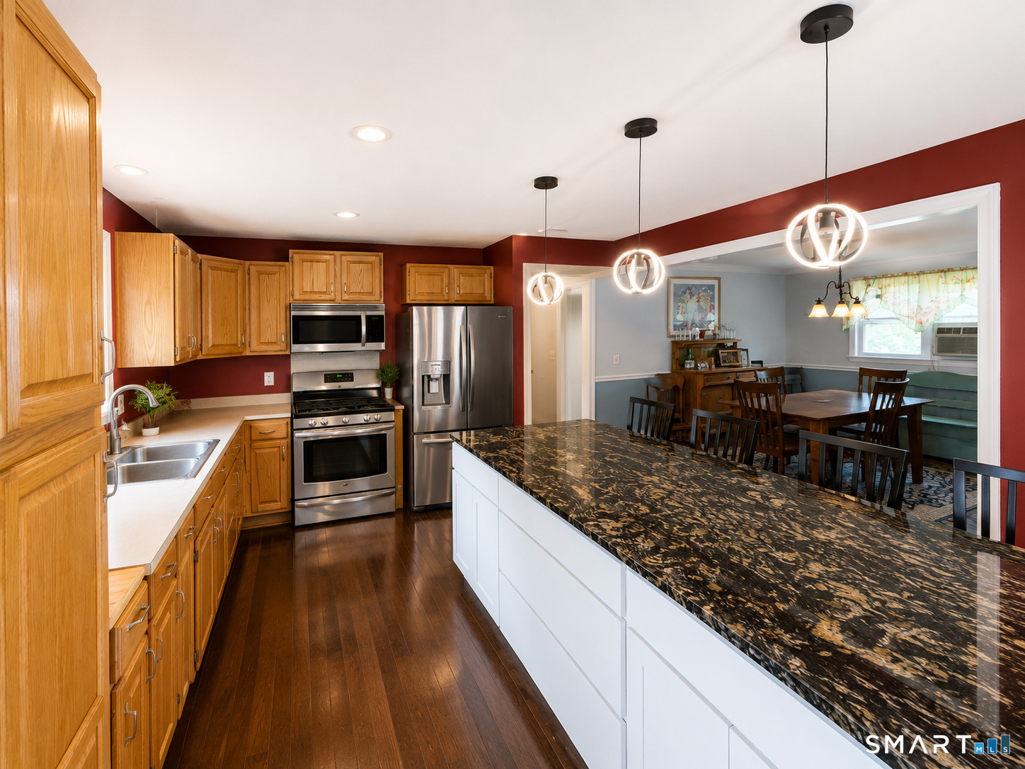 54 Midwood Farm Road photo 7