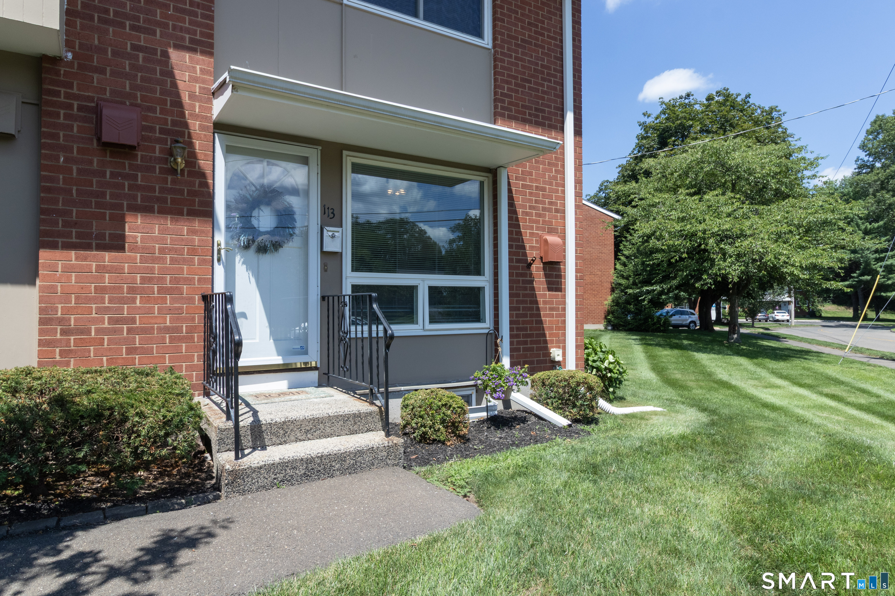113 Centerbrook Road photo 31