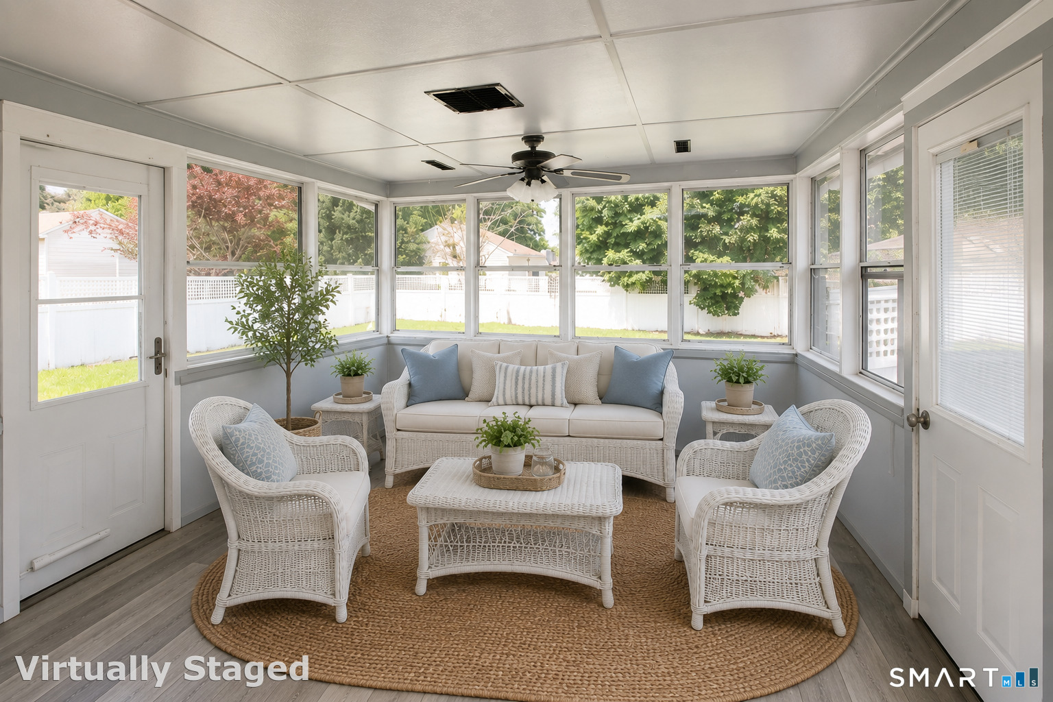 28 East Clover Circle photo 14