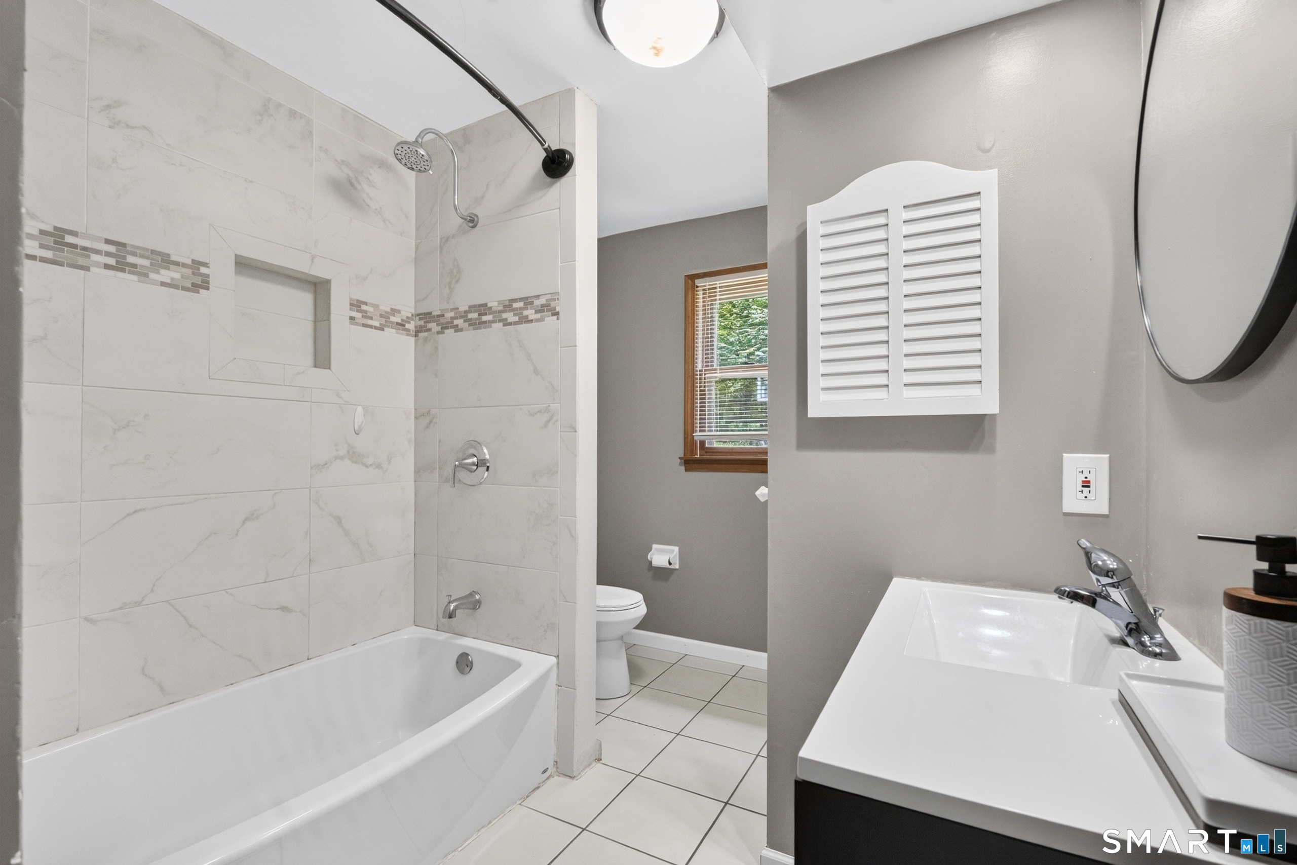 102 Colony Road photo 22