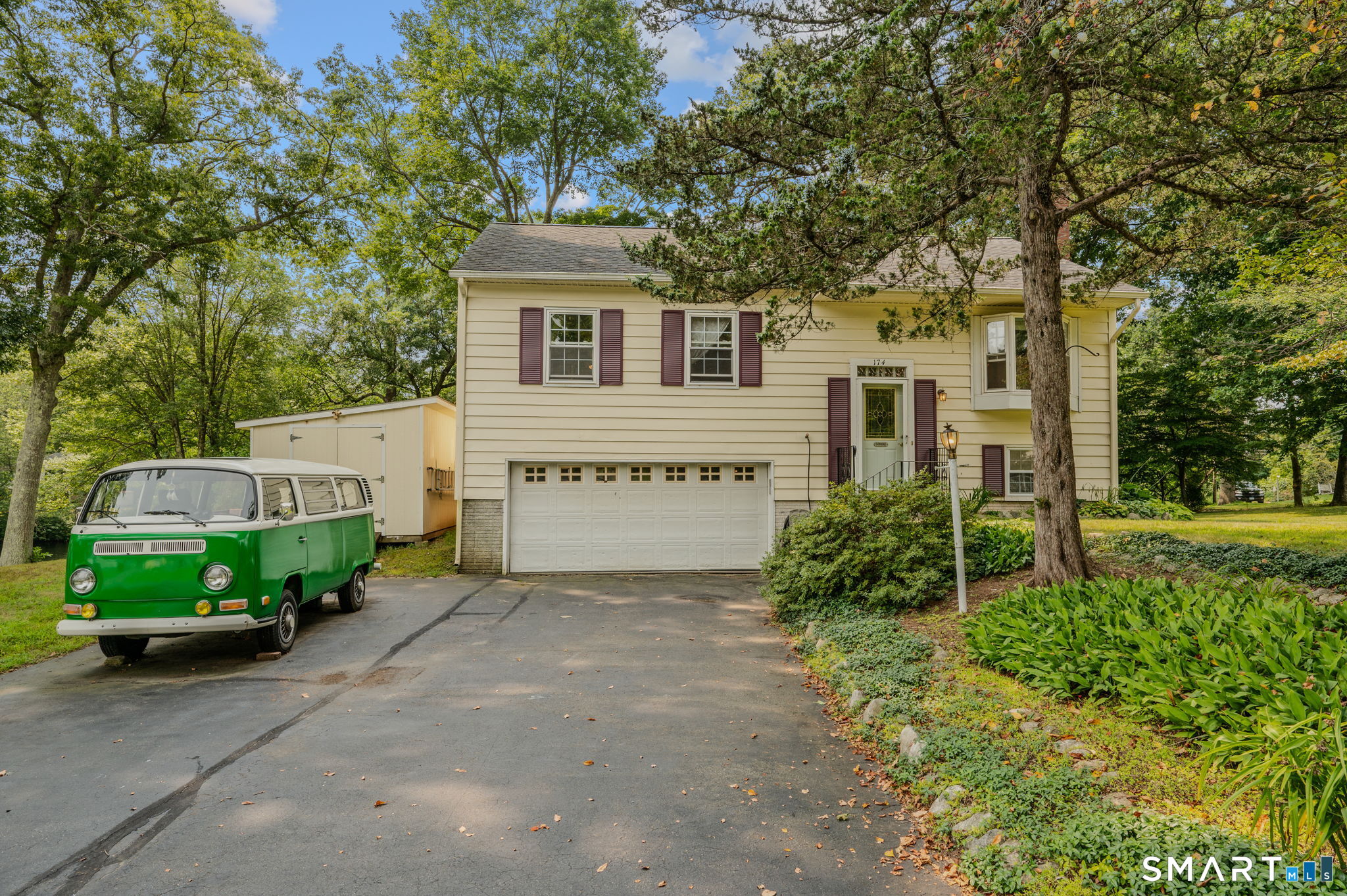 174 Glenwood Road photo 31