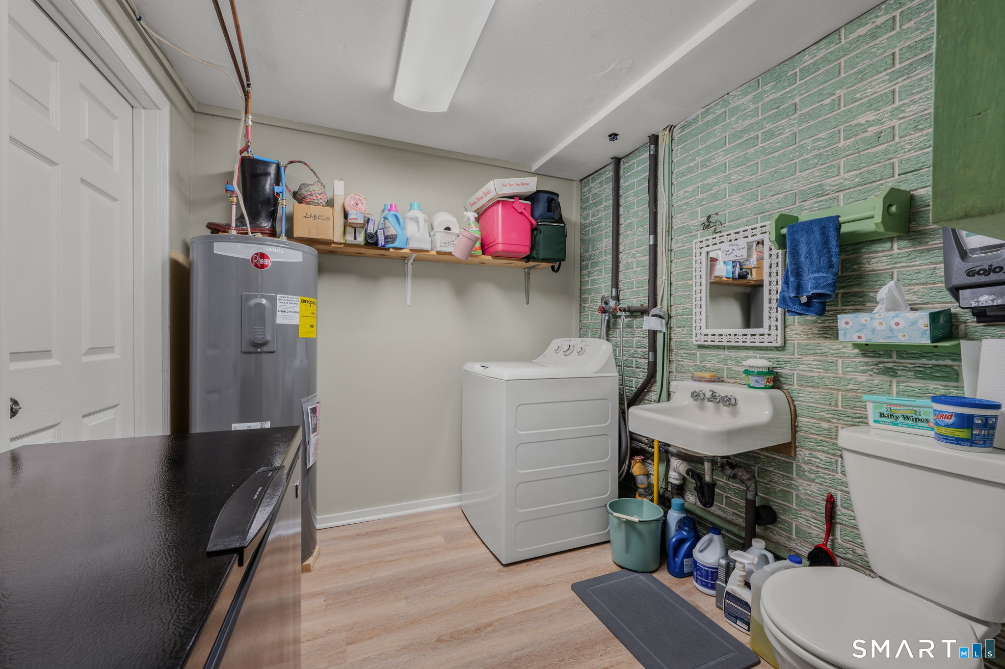 174 Glenwood Road photo 28