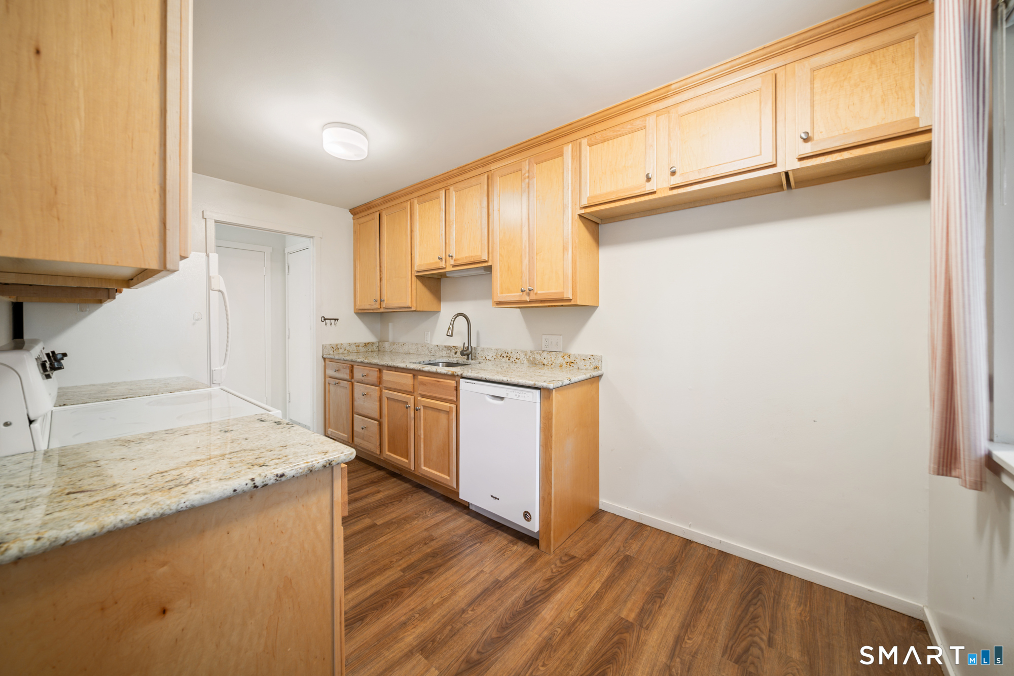 261B Heritage Village photo 8