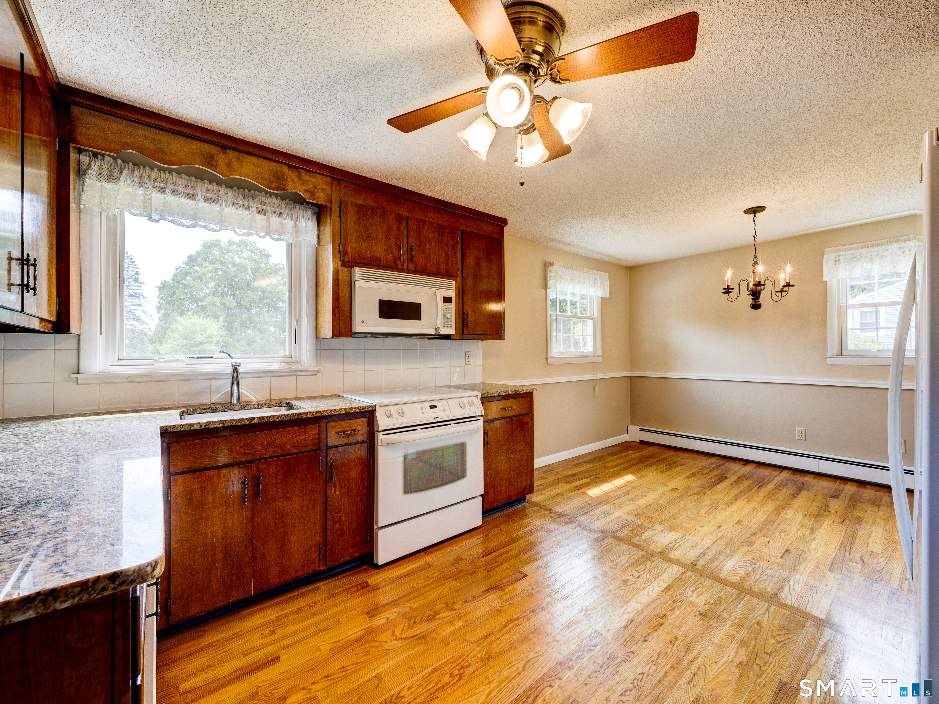 238 Skinner Road photo 16