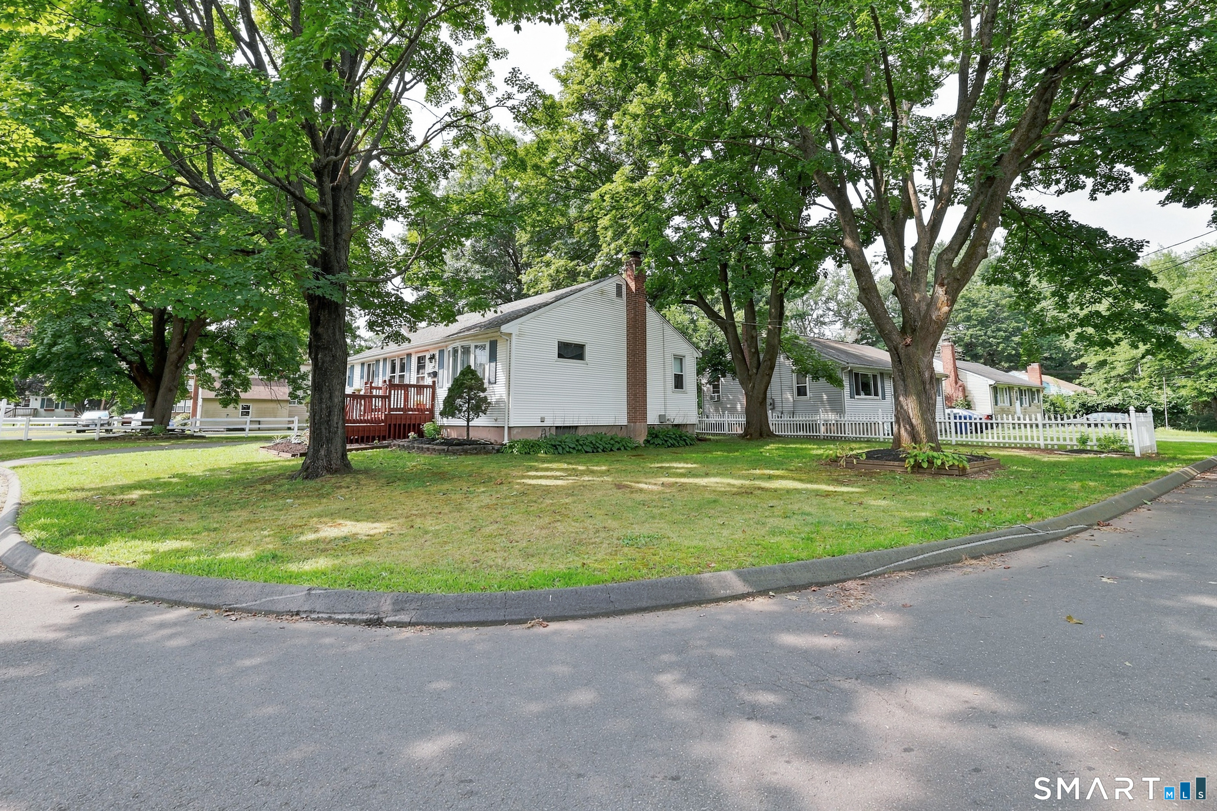 15 Raymond Street photo 20