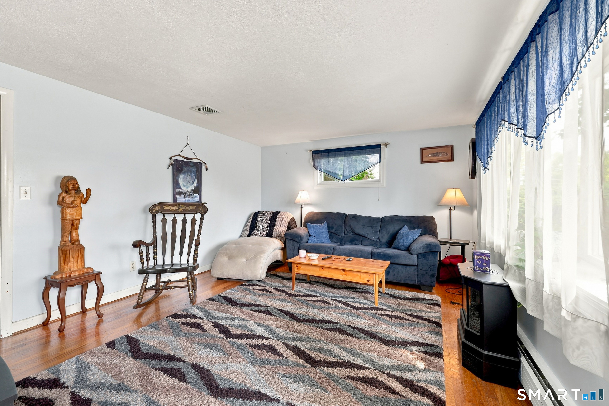 15 Raymond Street photo 5