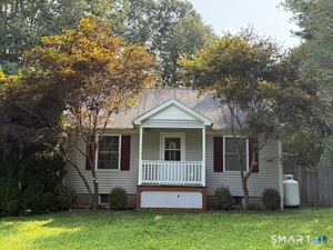 12 Cots, Shelton