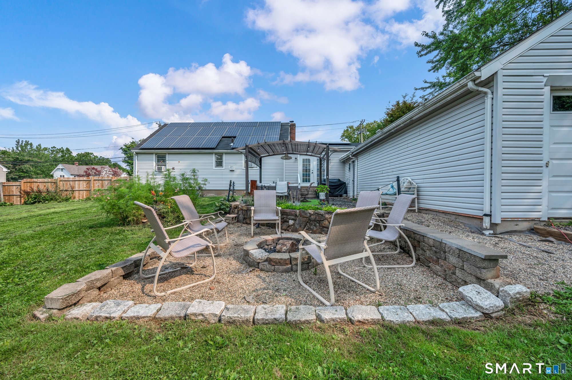 171 Smith Street photo 36