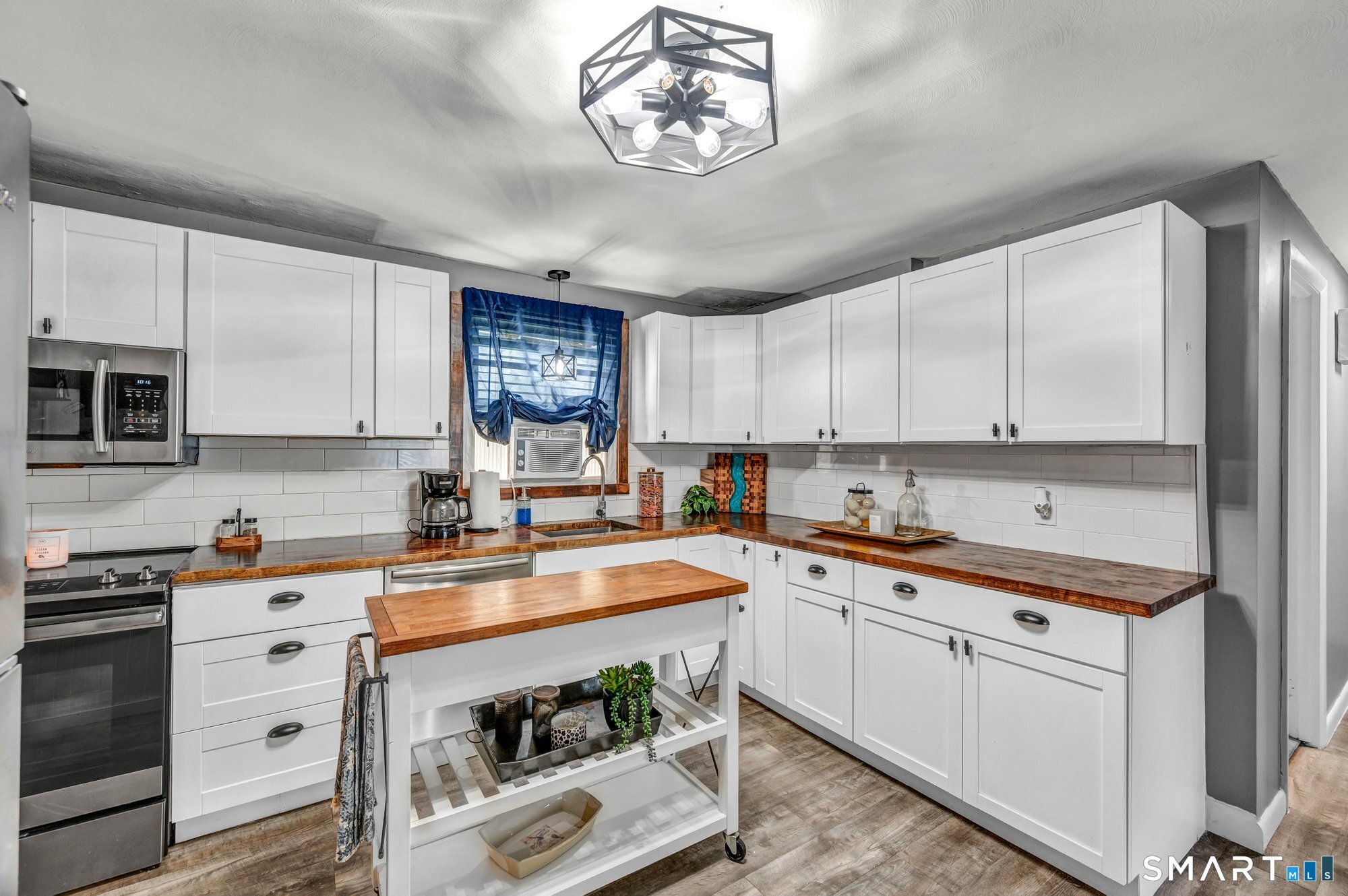 171 Smith Street photo 12