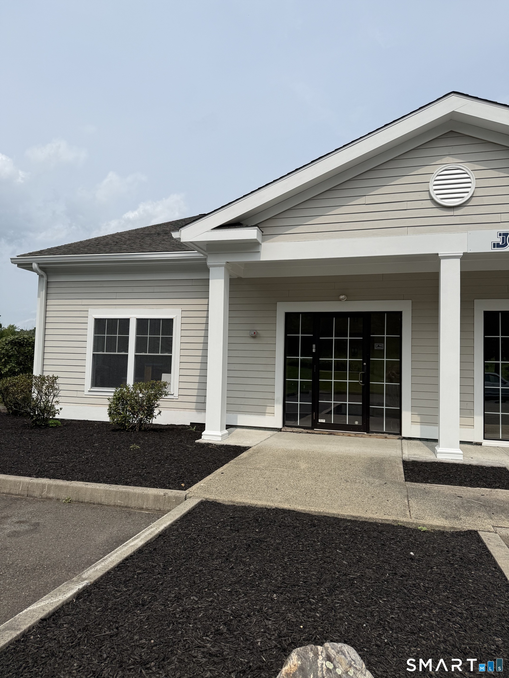 1450 Southford Road  Unit #1 photo 2
