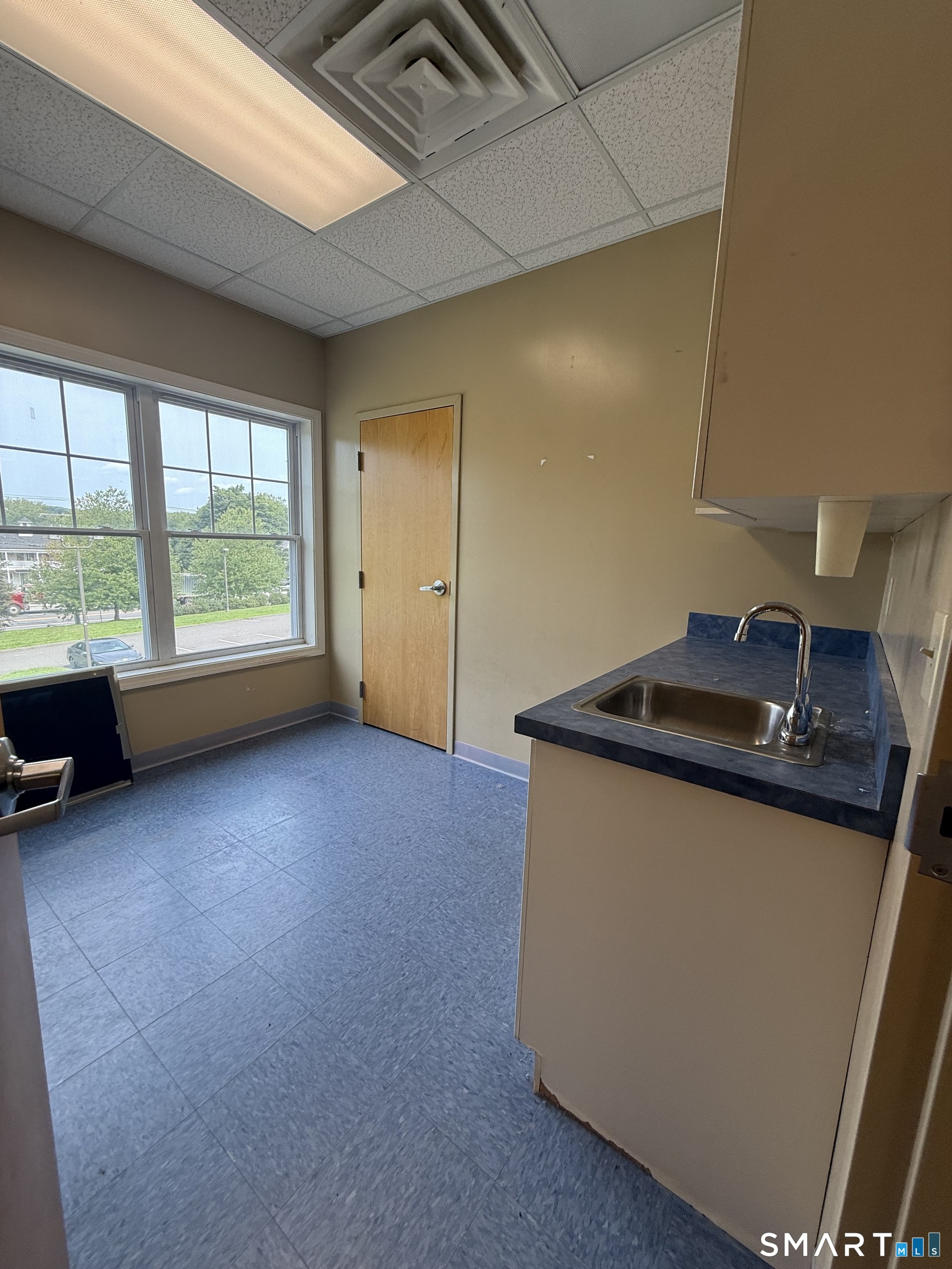 1450 Southford Road  Unit #1 photo 19