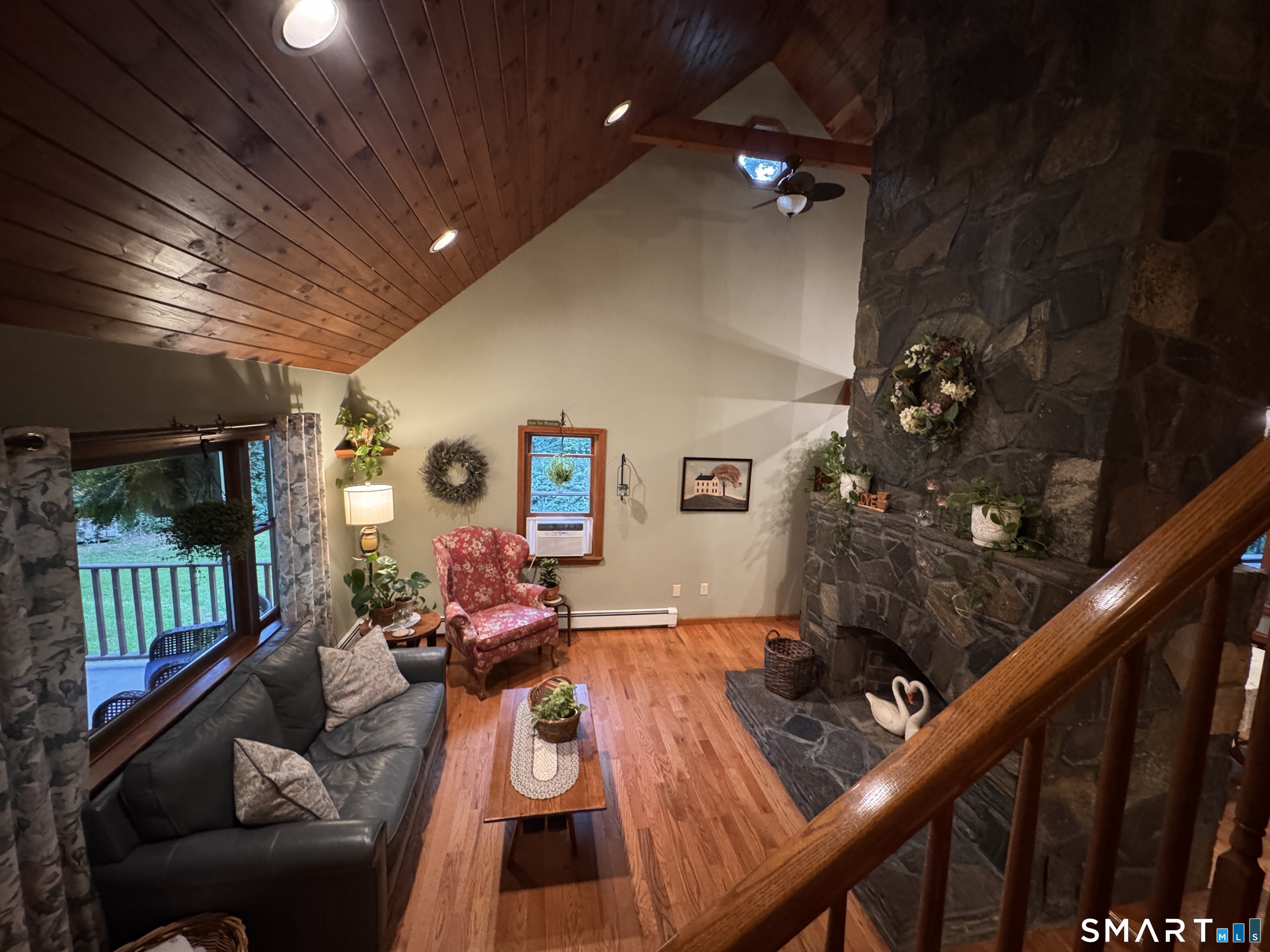 419 Lathrop Road photo 17