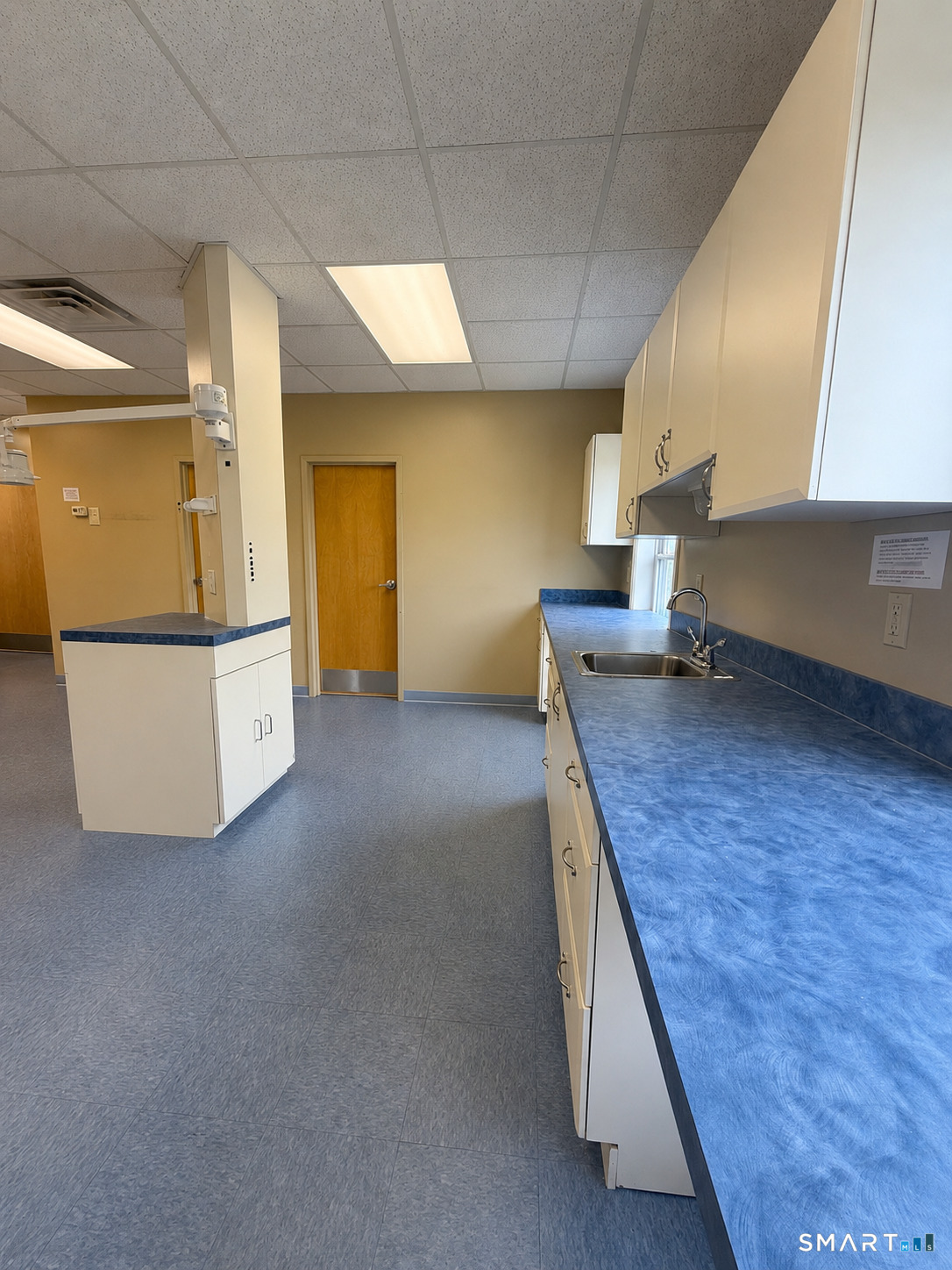 1450 Southford Road  Unit #1 photo 8