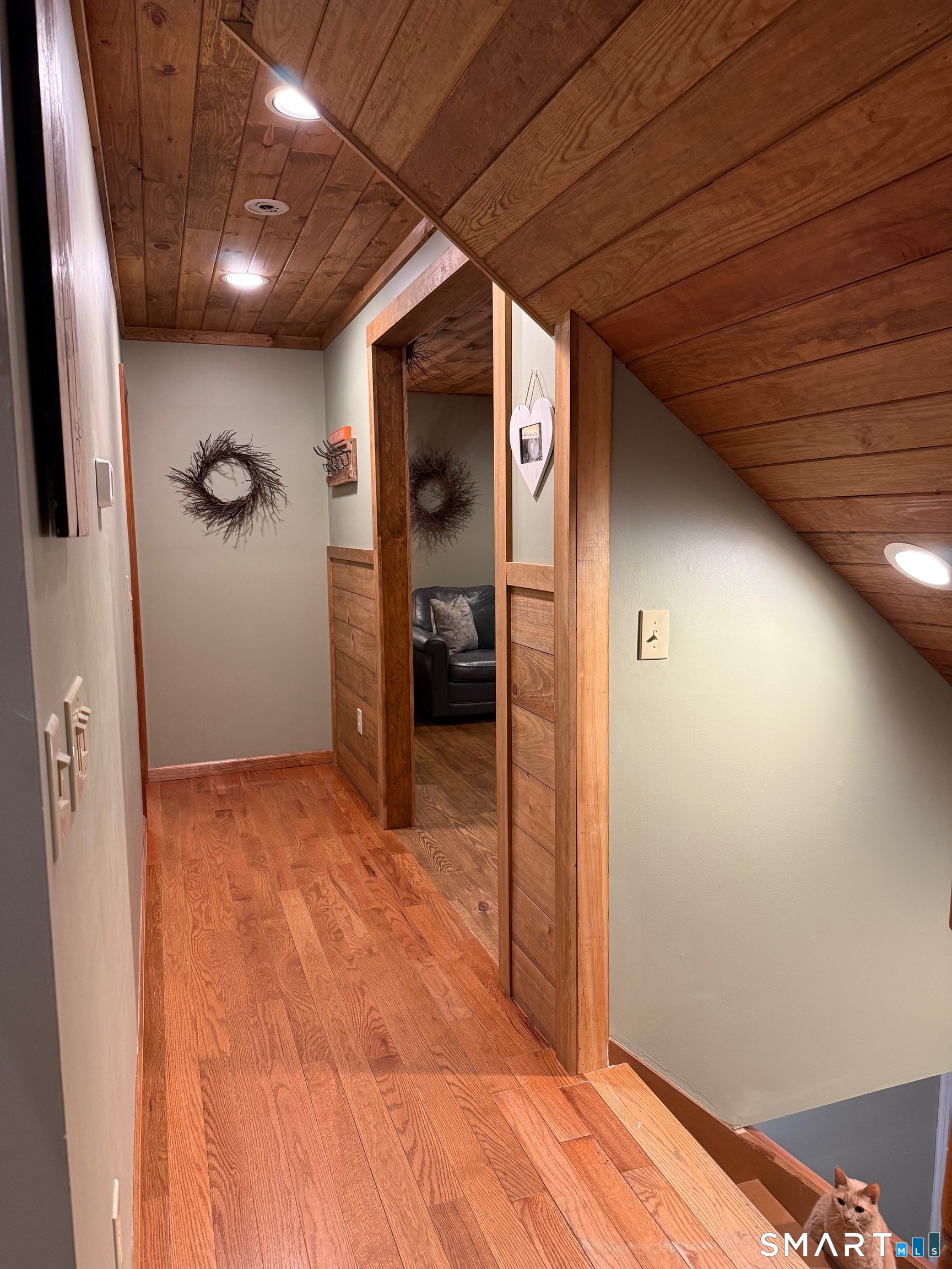 419 Lathrop Road photo 20