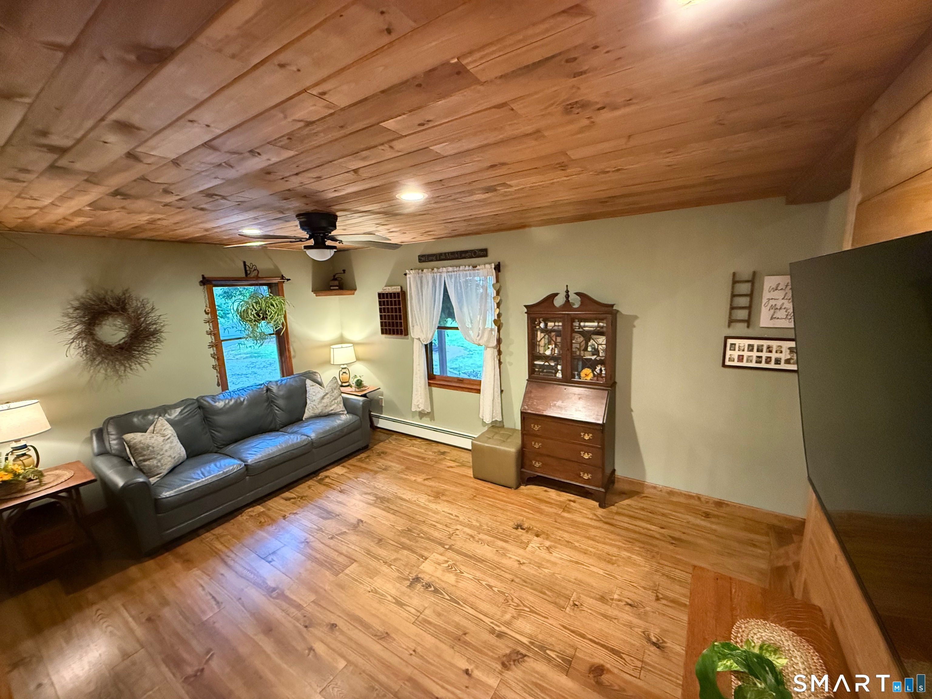 419 Lathrop Road photo 12