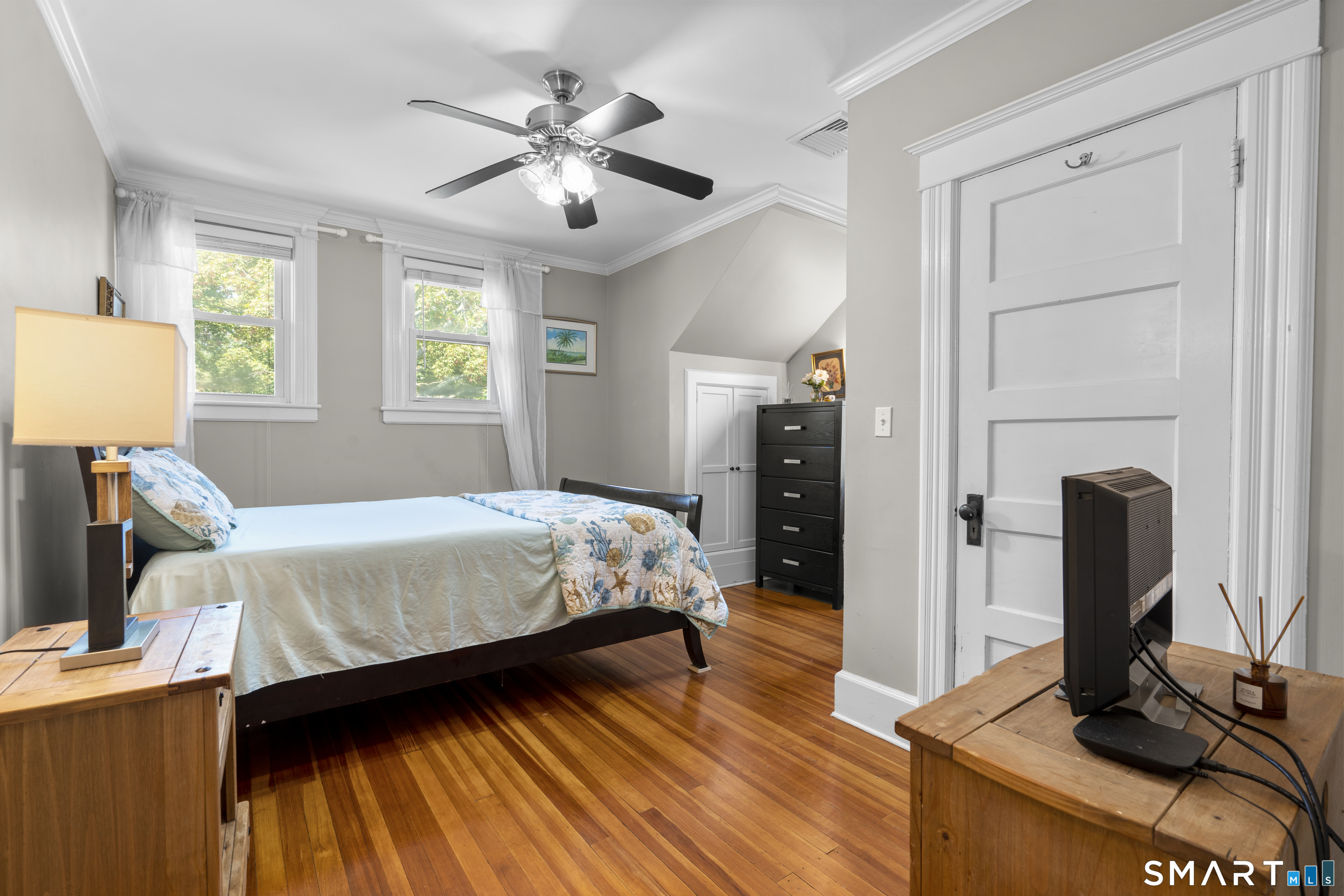55 Clovelly Road photo 17
