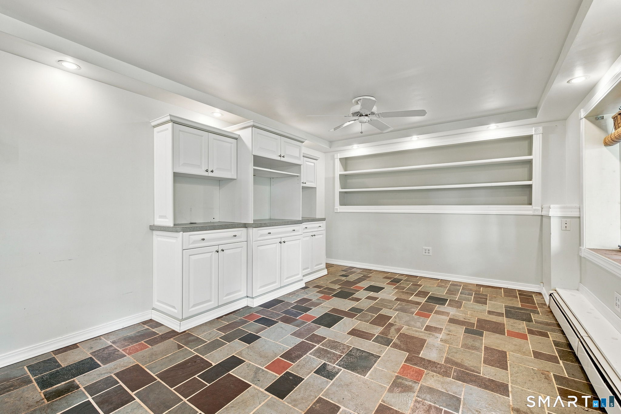 92 Loper Street photo 23
