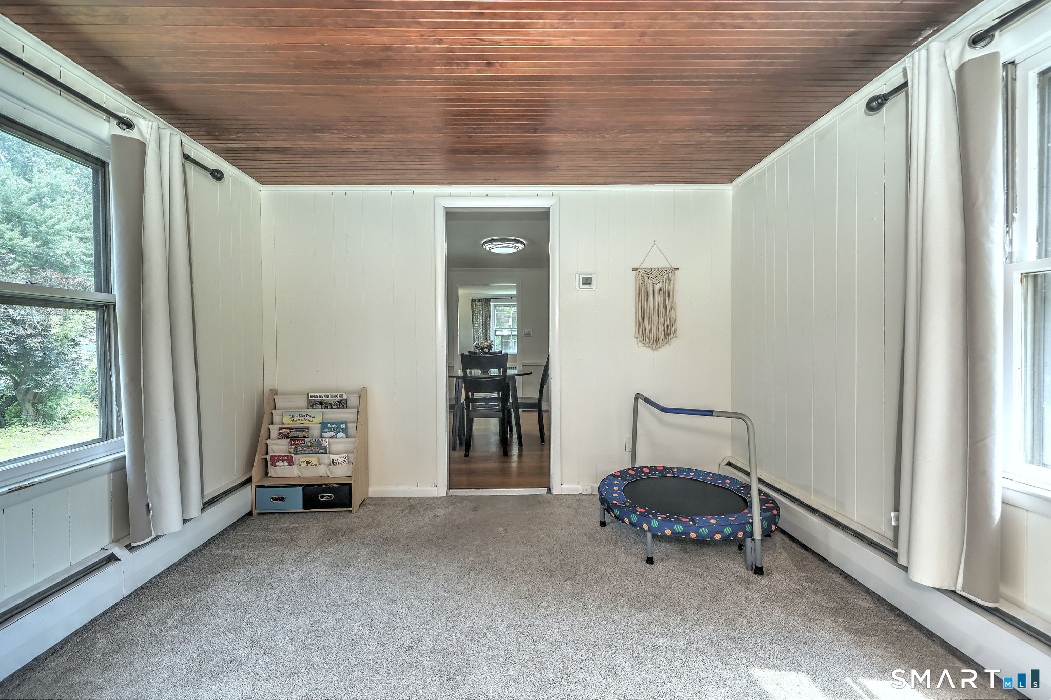 33 Elton Drive photo 13
