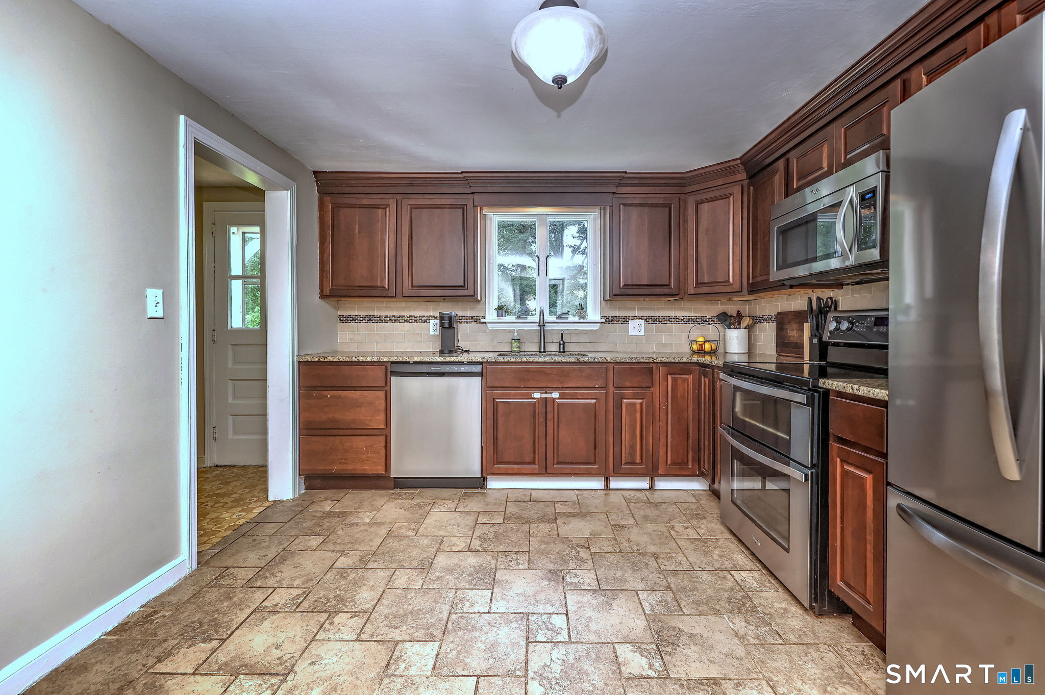 33 Elton Drive photo 14