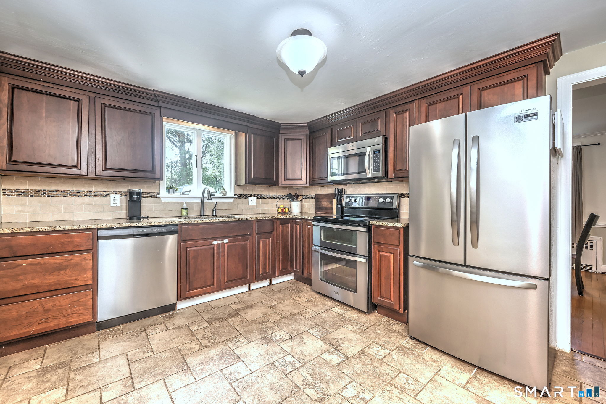 33 Elton Drive photo 15
