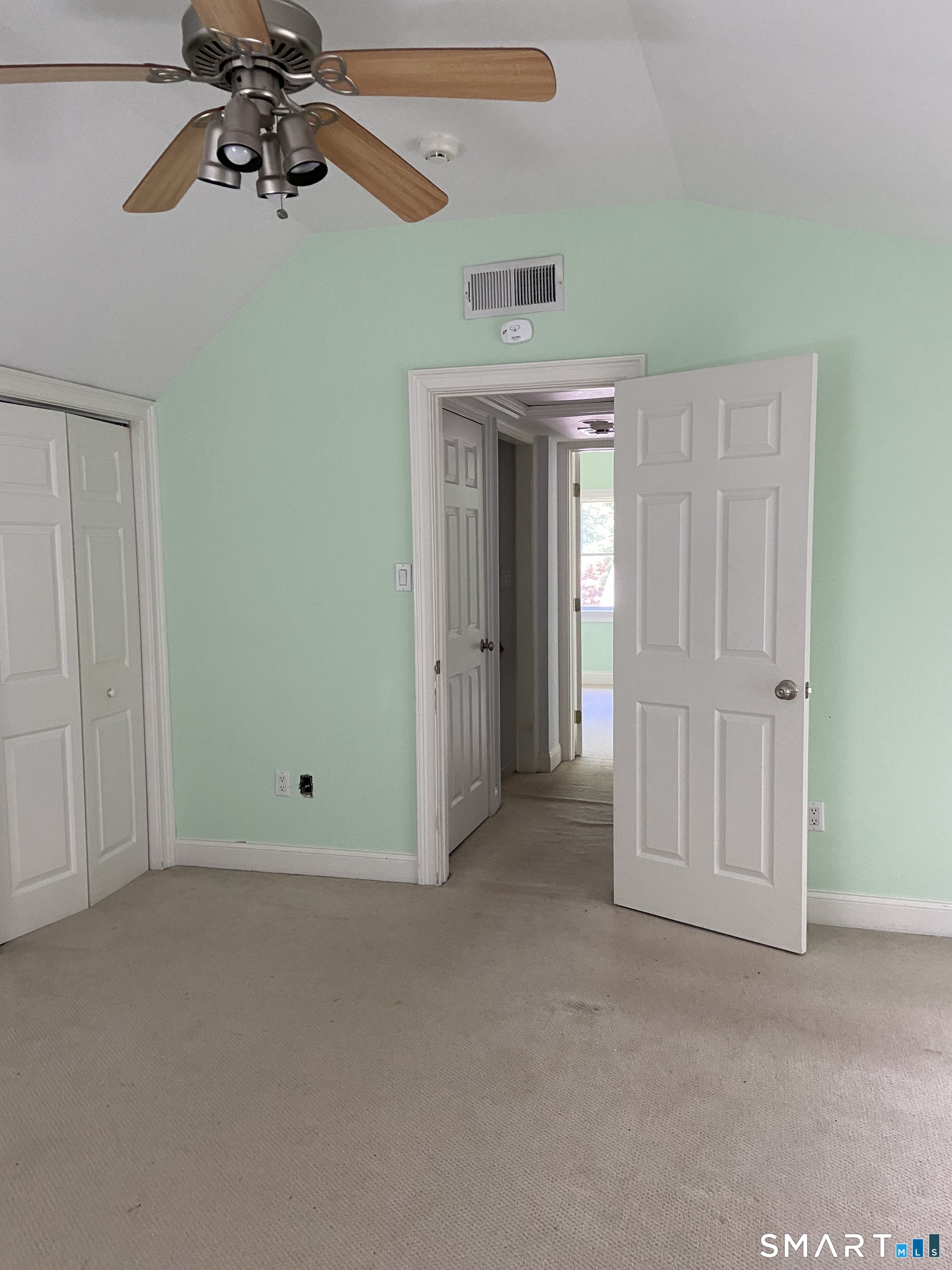 109 Cottage Street photo 16